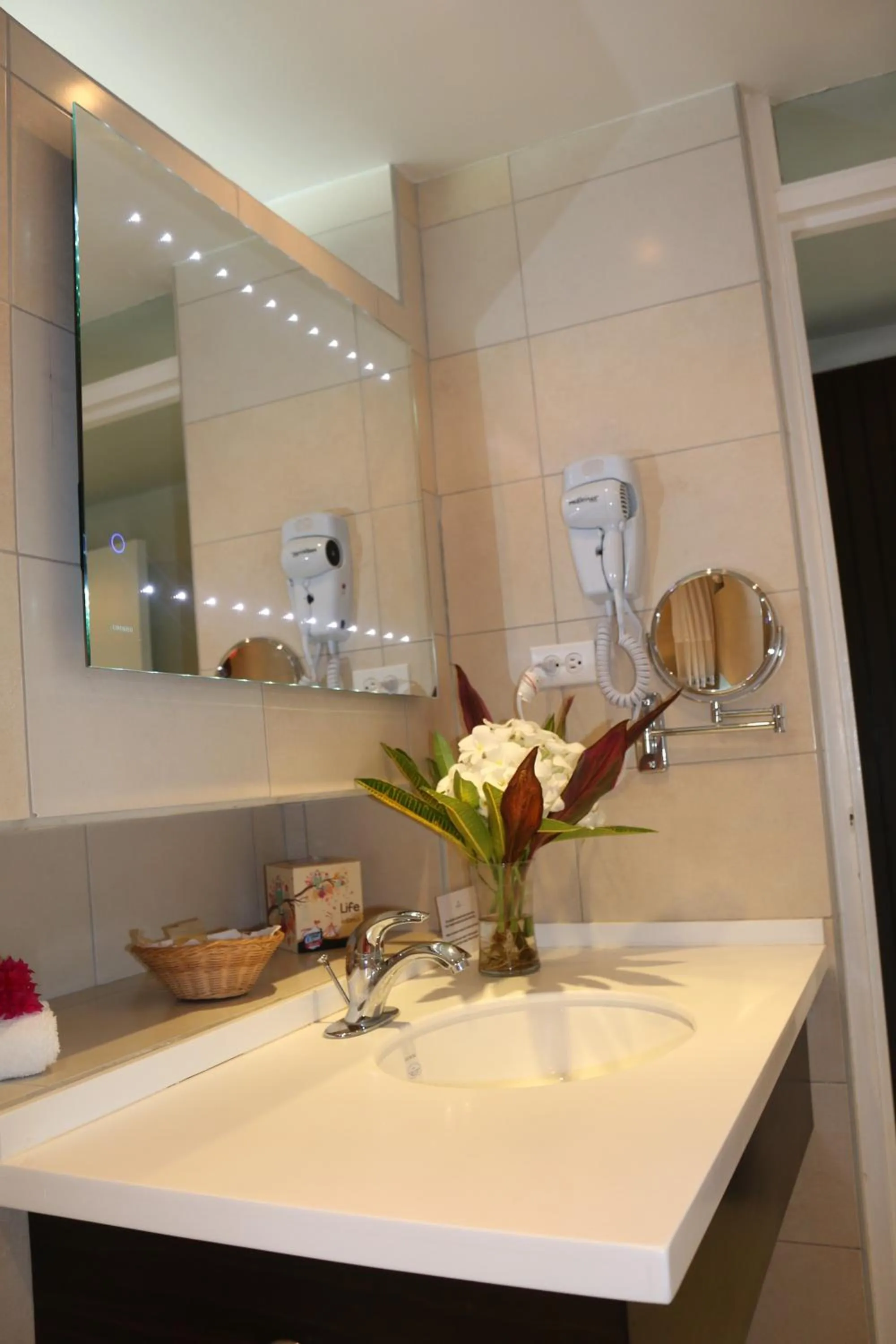 Bathroom in Mount Irvine Bay Resort