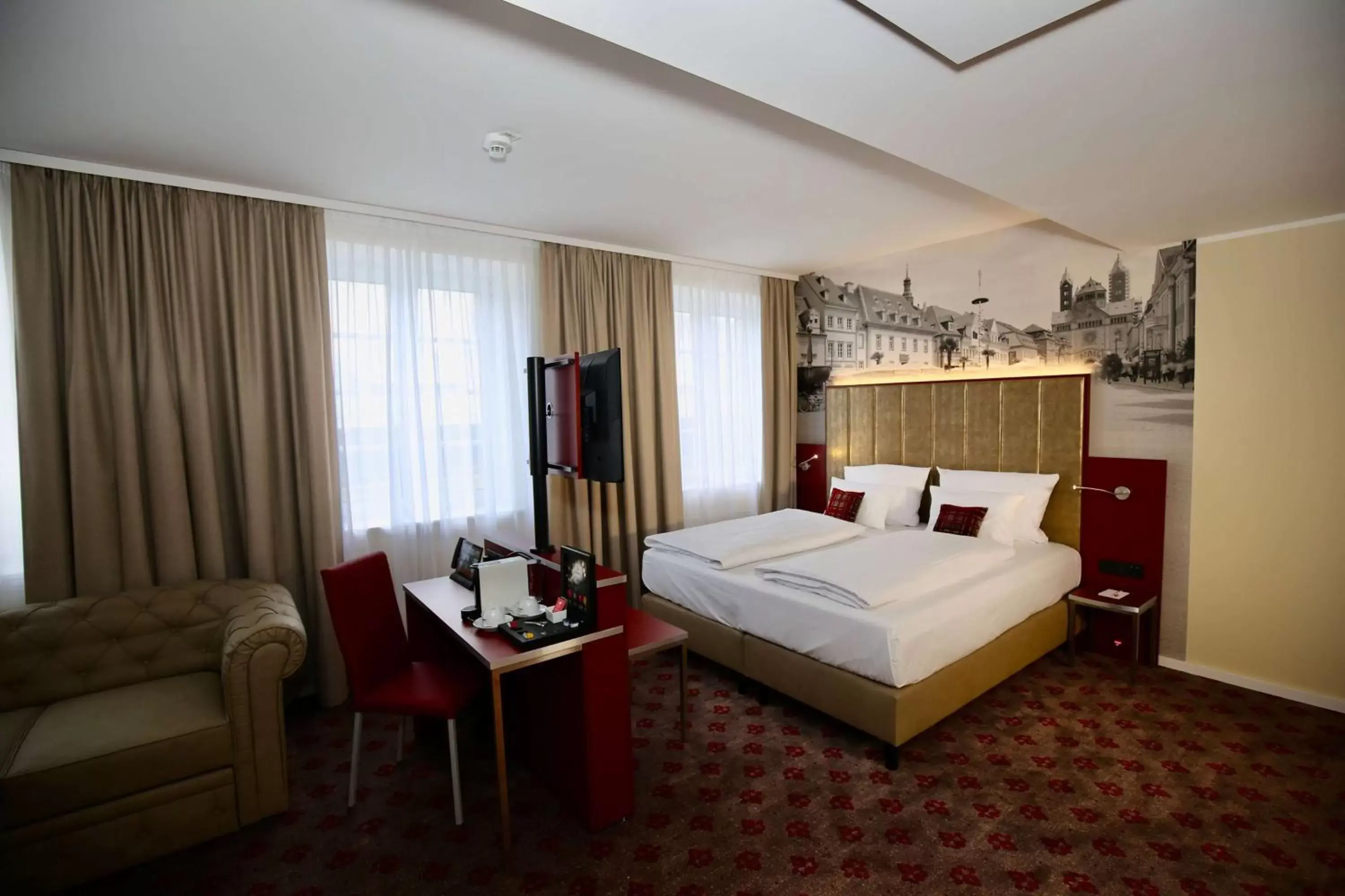 Photo of the whole room, Bed in Amedia Plaza Speyer, Trademark Collection by Wyndham