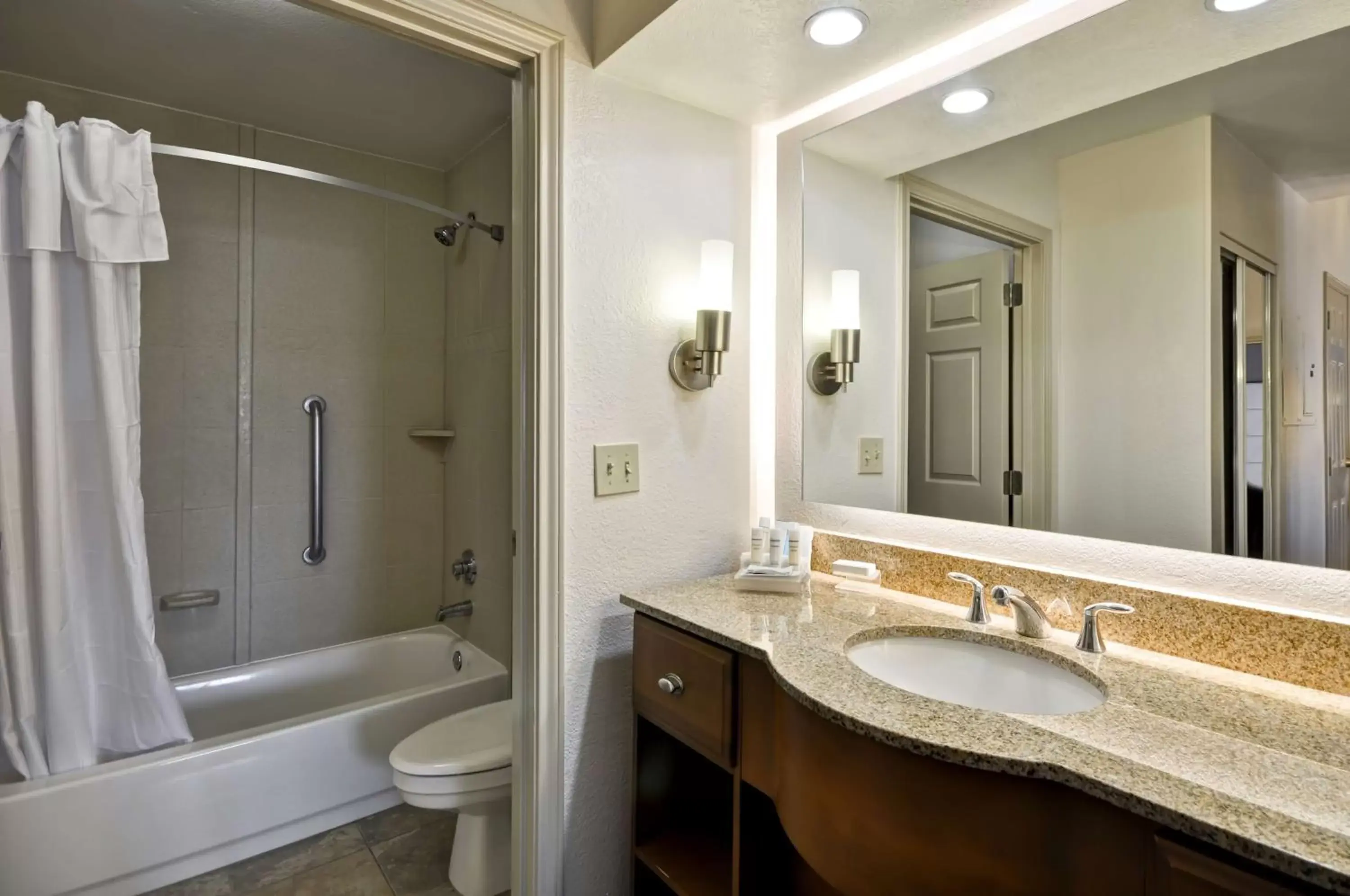 Bathroom in Homewood Suites by Hilton Phoenix-Biltmore