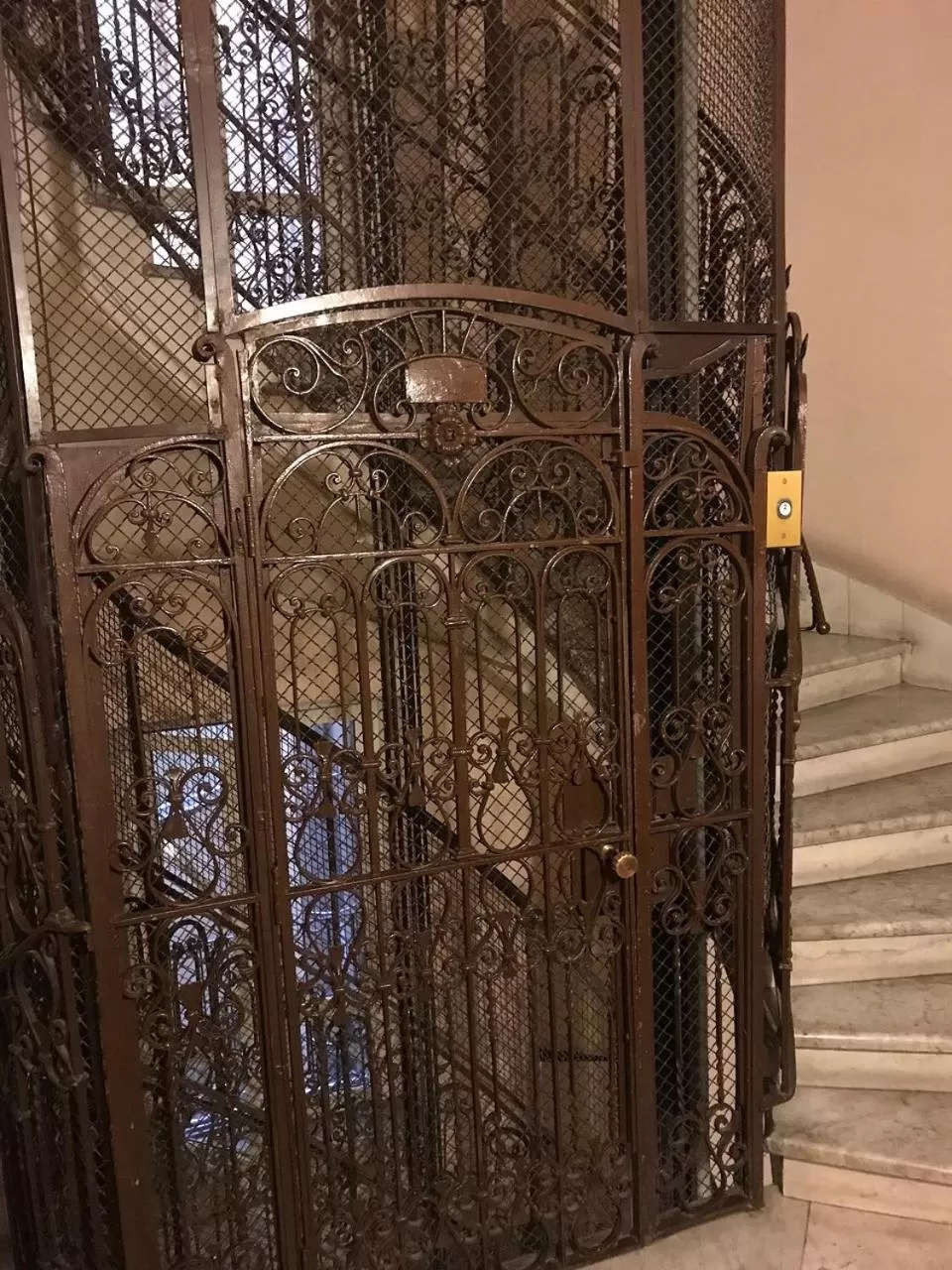 Decorative detail in Paola A Trastevere