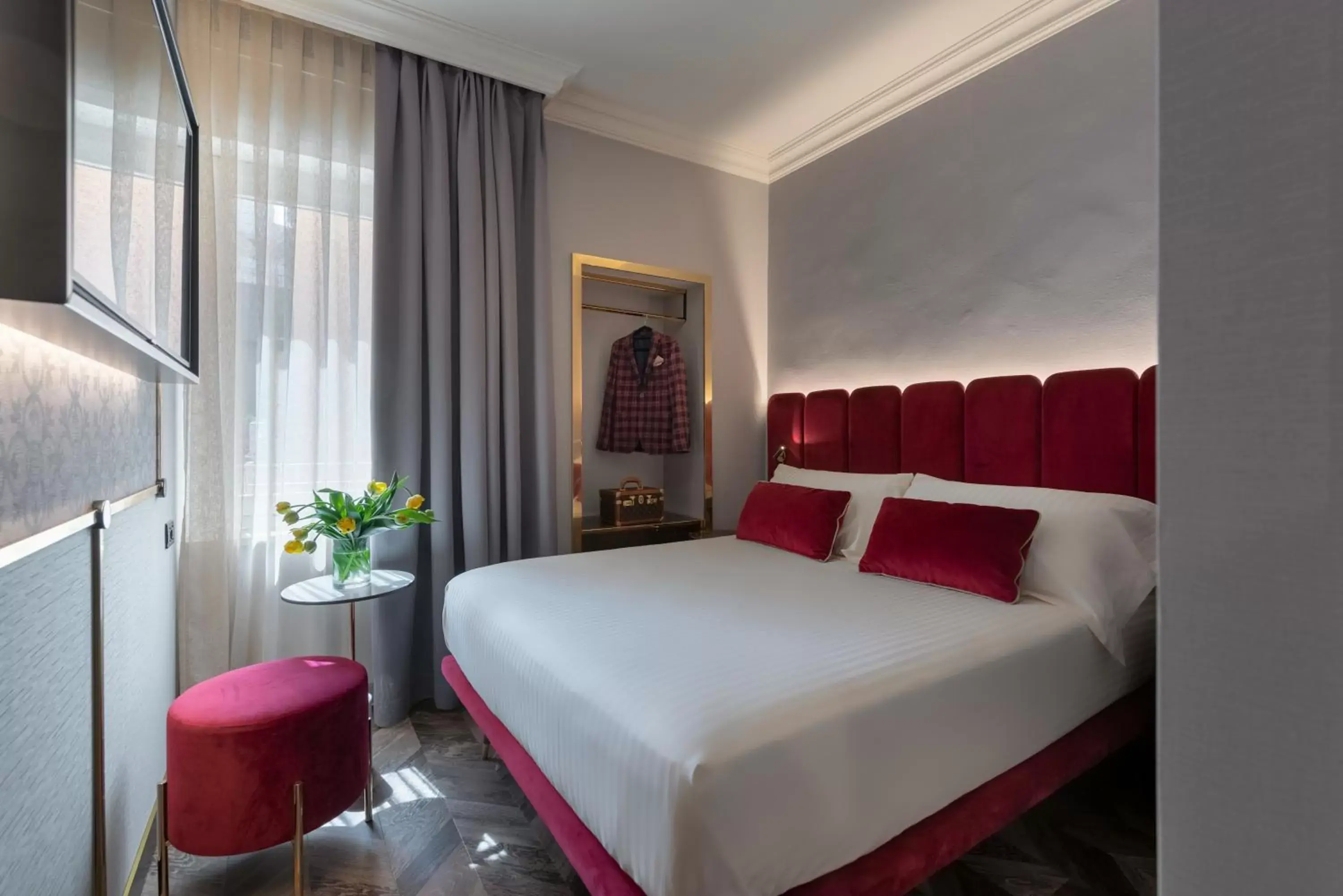 Photo of the whole room, Bed in Hotel Milano & SPA***S
