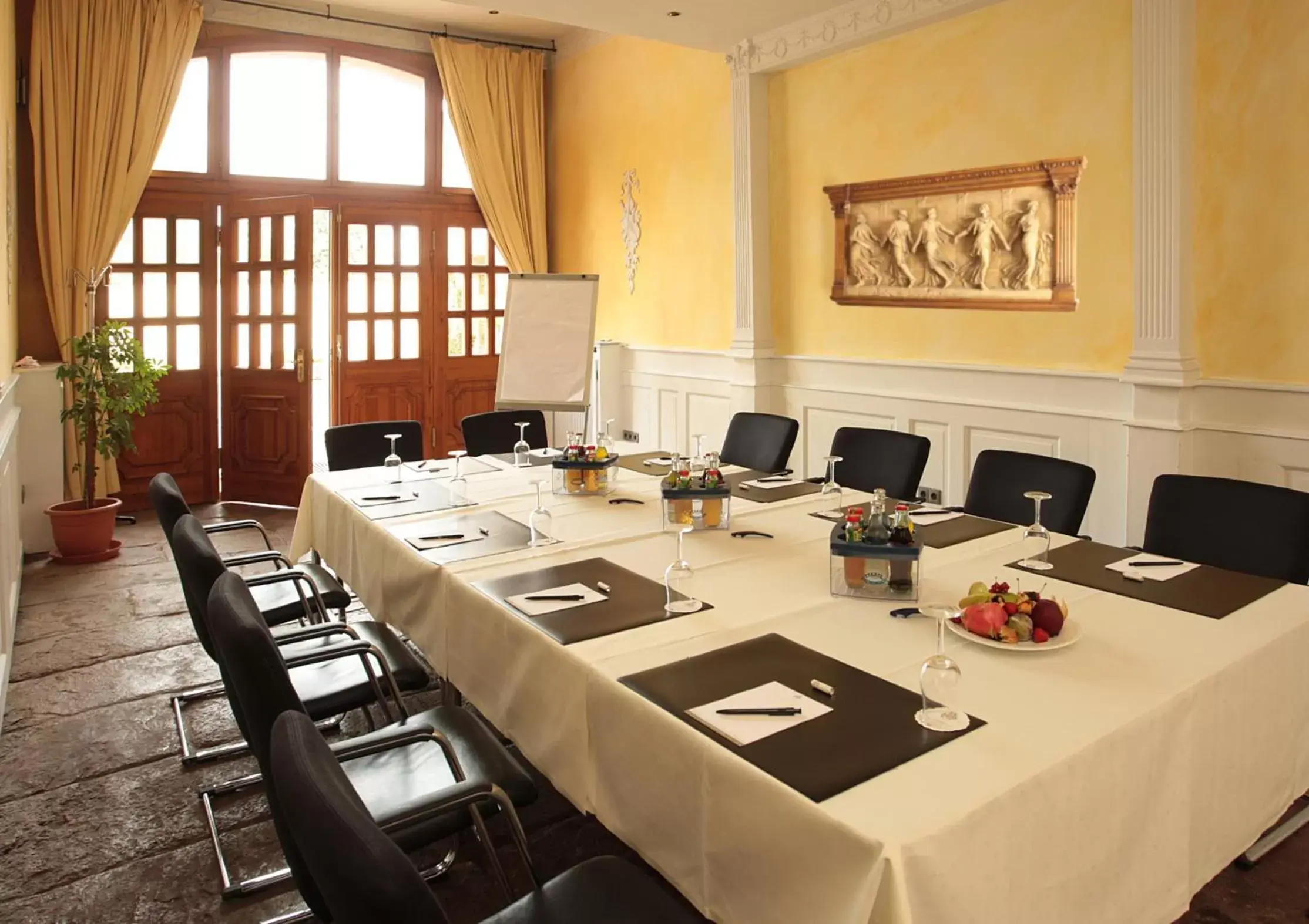 Meeting/conference room in Hotel Schloss Edesheim