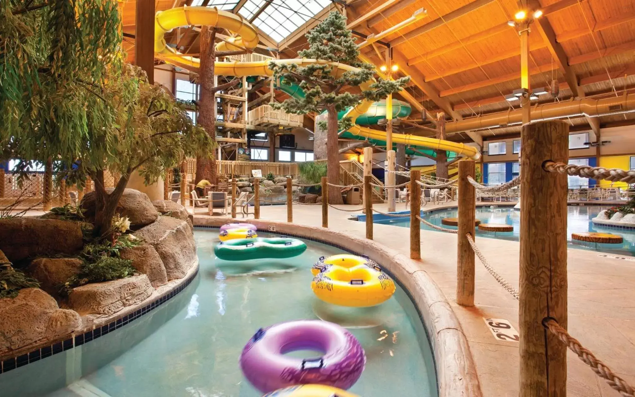 Area and facilities, Swimming Pool in Holiday Inn Club Vacations at Lake Geneva Resort, an IHG Hotel