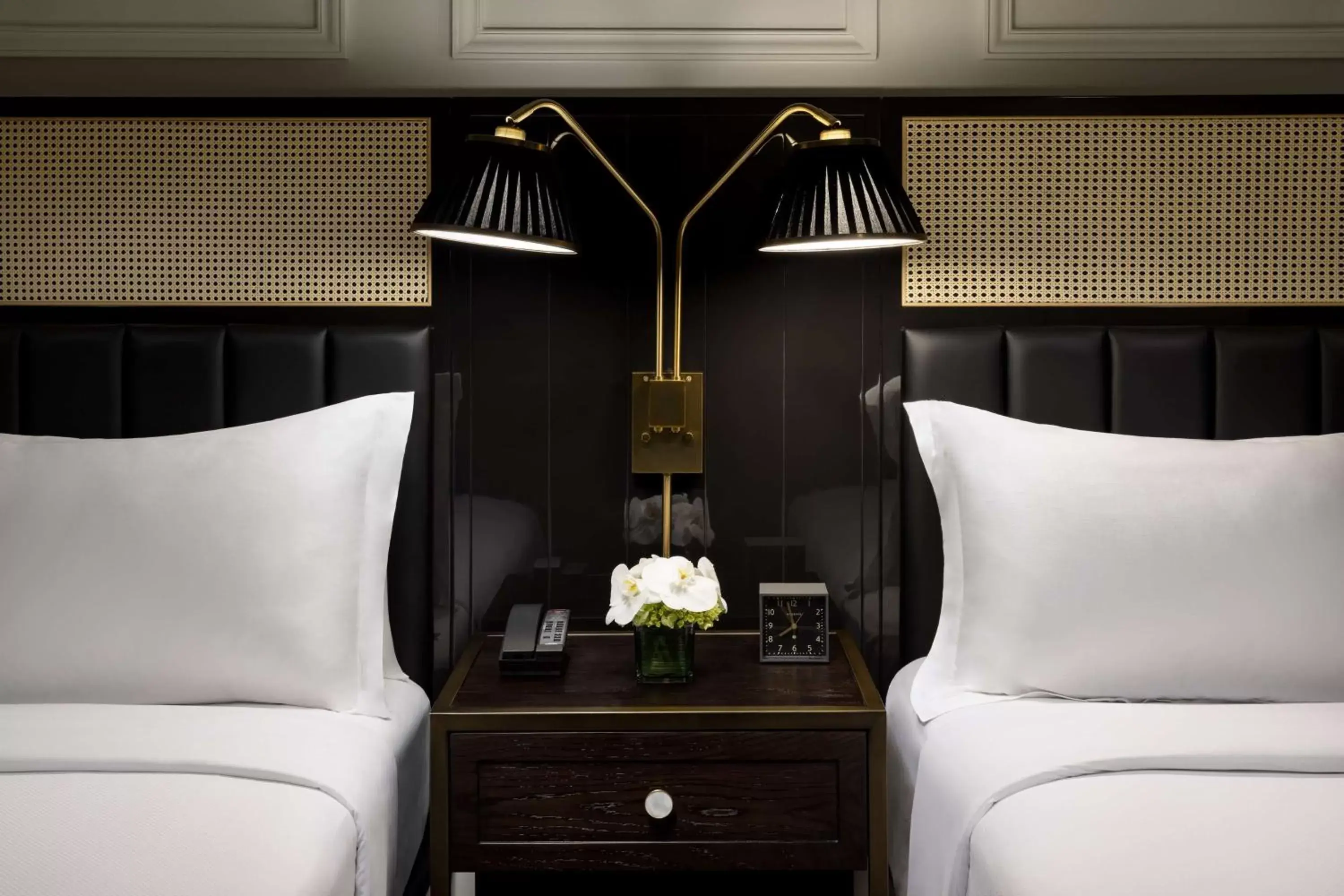 Bed, Seating Area in The Candler Hotel Atlanta, Curio Collection by Hilton