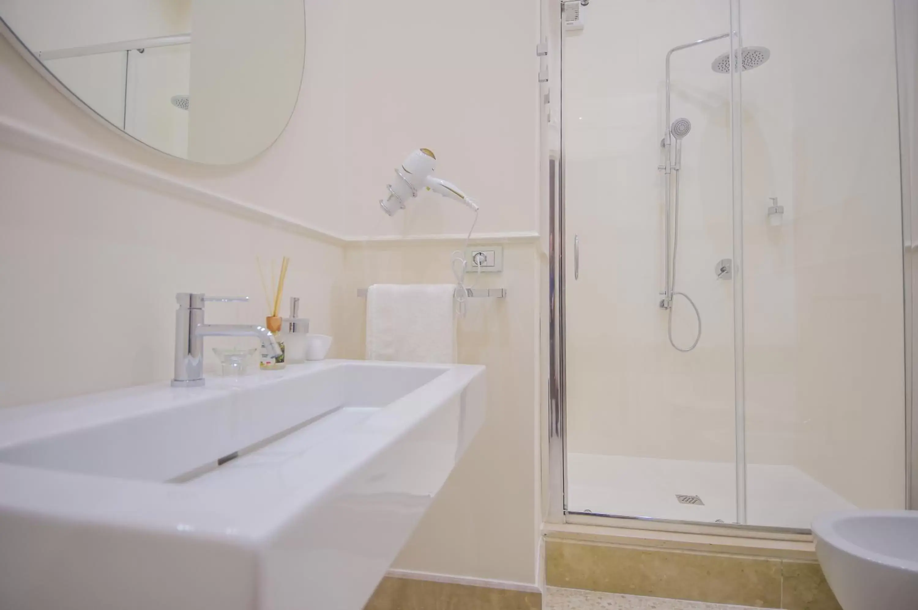 Shower, Bathroom in Palazzo Liguori
