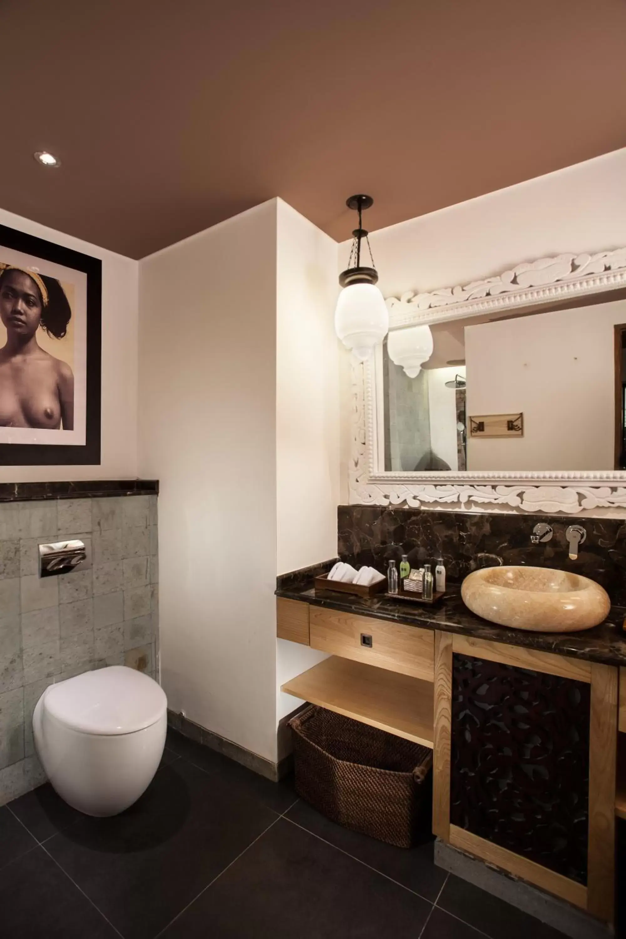Bathroom in Kejora Suites