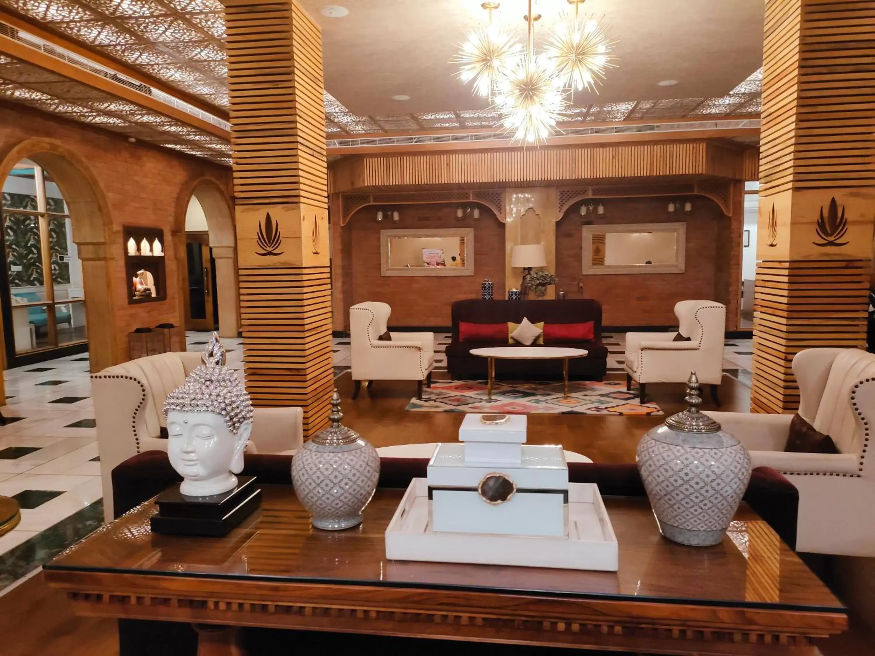 Lobby or reception, Restaurant/Places to Eat in Hotel Natraj Rishikesh