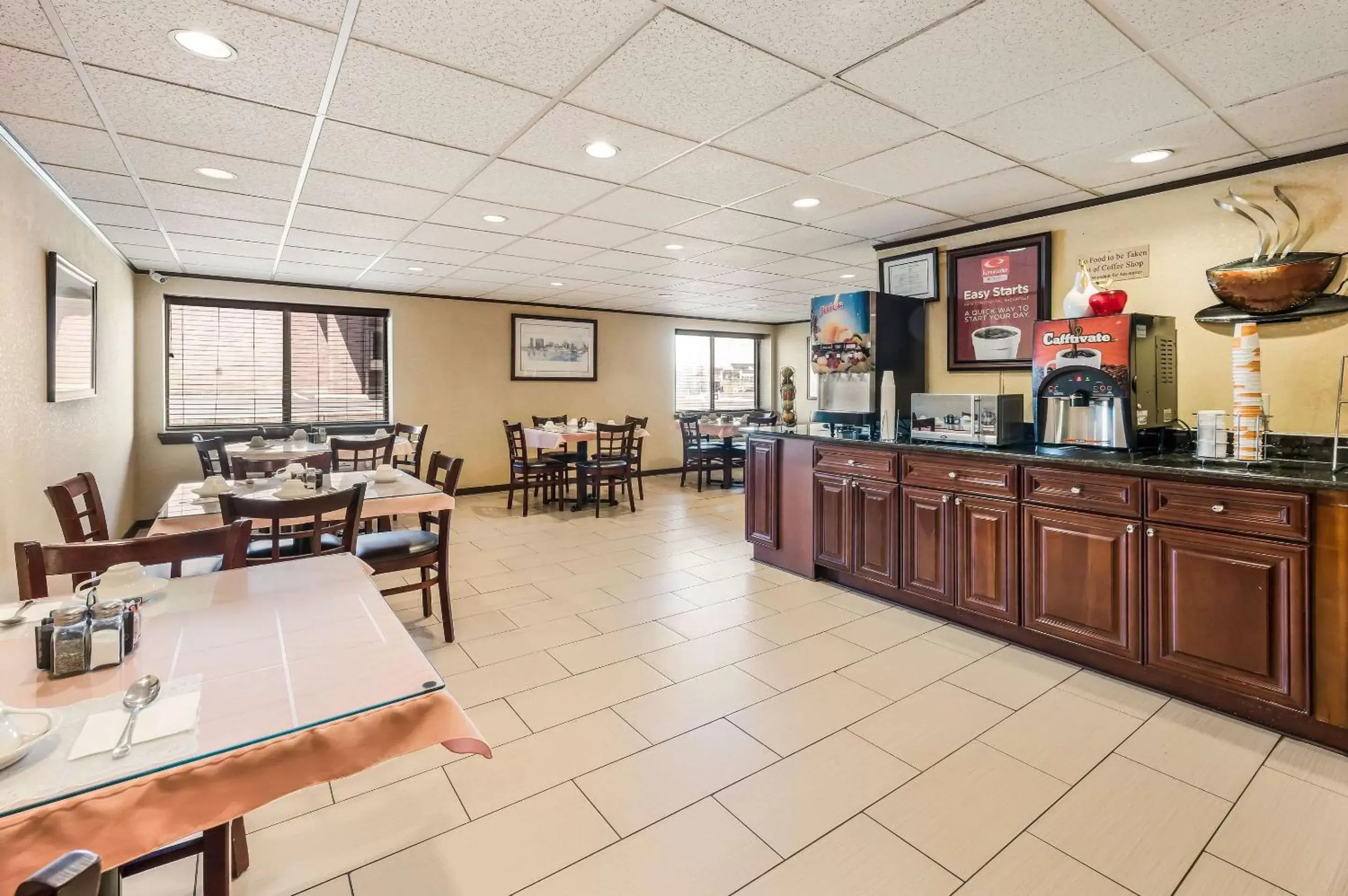 Restaurant/Places to Eat in Econo Lodge Quakertown