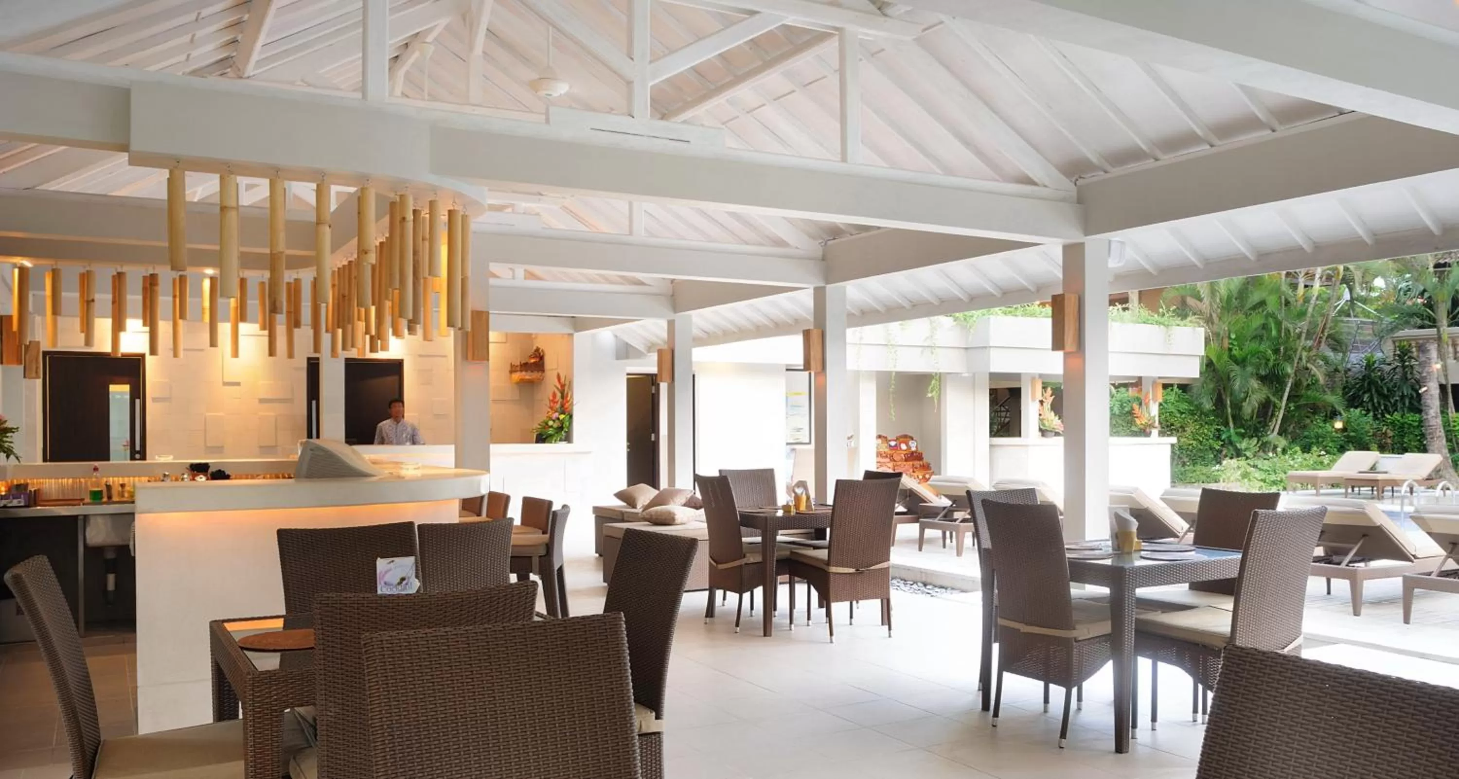 Restaurant/places to eat in Dewi Sri Hotel