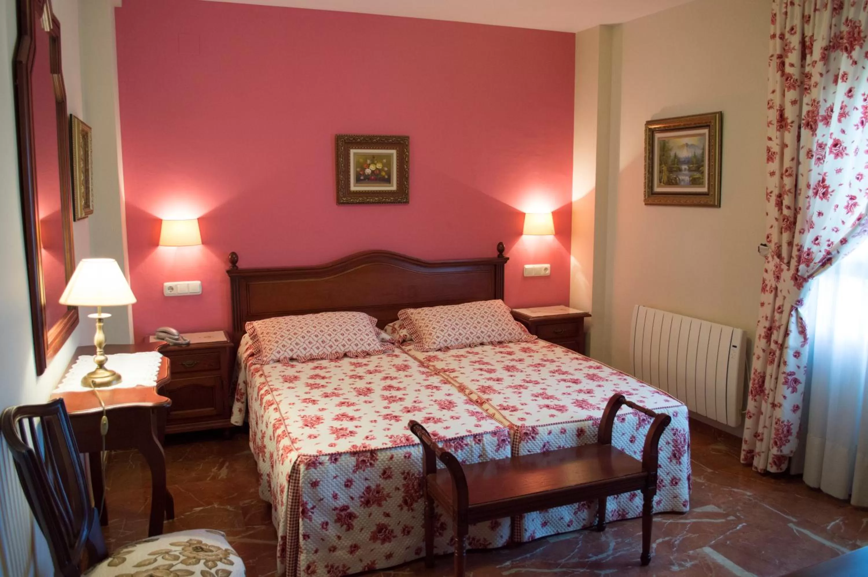 Photo of the whole room, Room Photo in La Posada del Molino