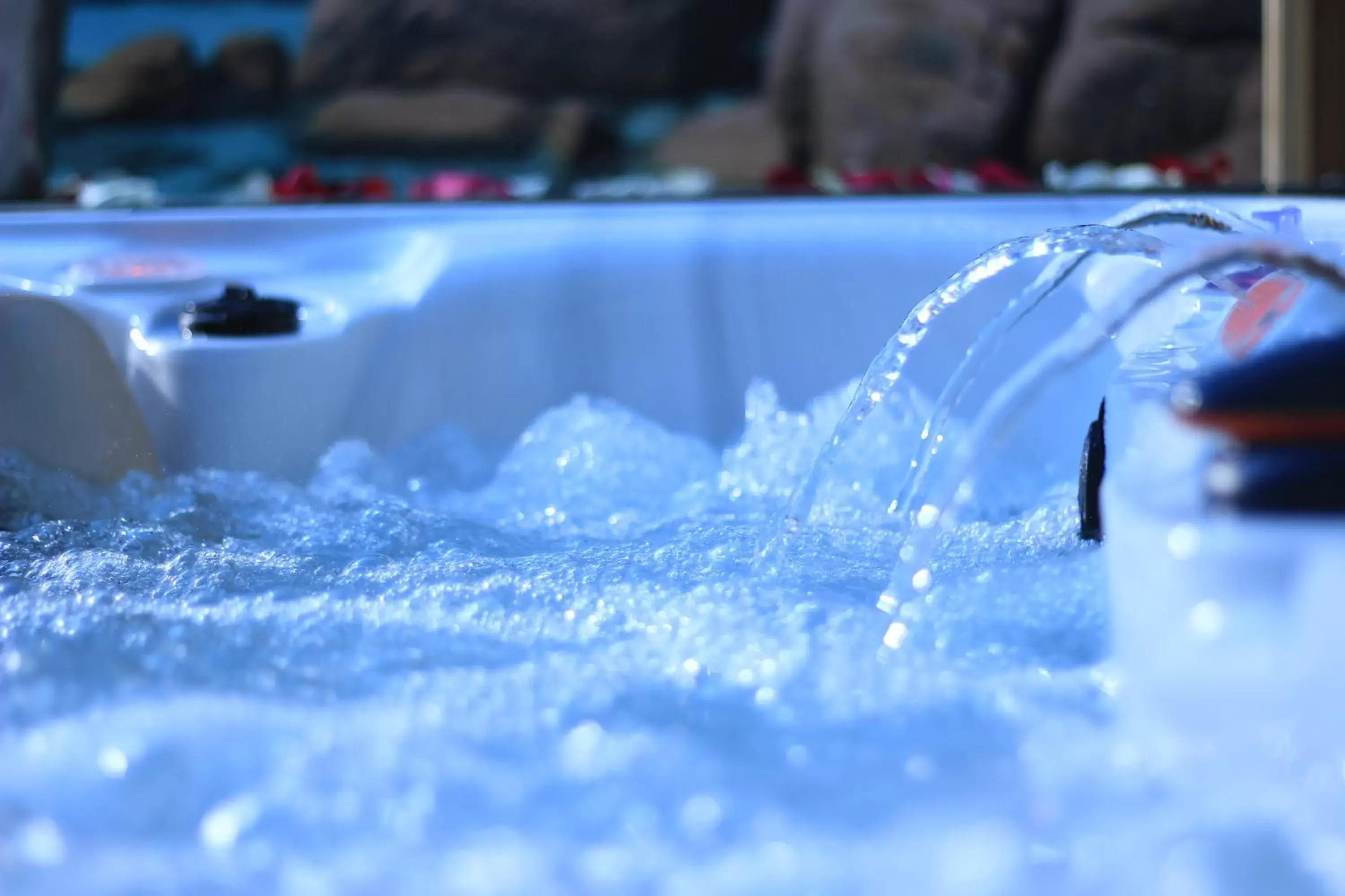 Hot Tub in Logis Hotel Center