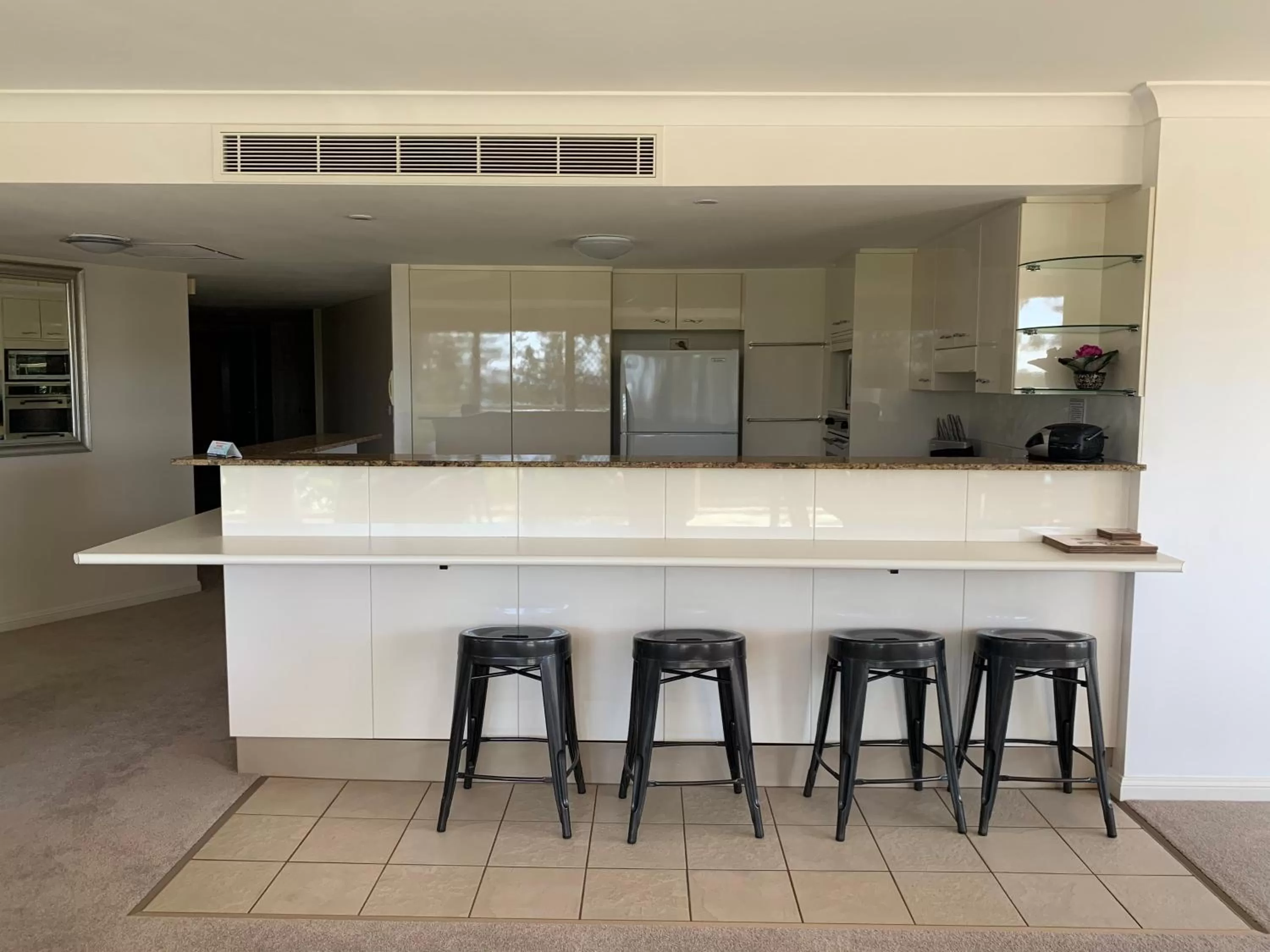 Kitchen or kitchenette in Northpoint Apartments