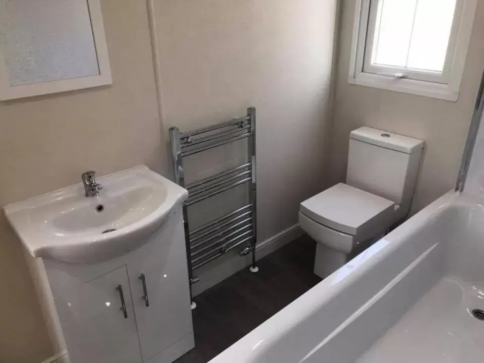 Bathroom in Molland Manor House Bed & Breakfast