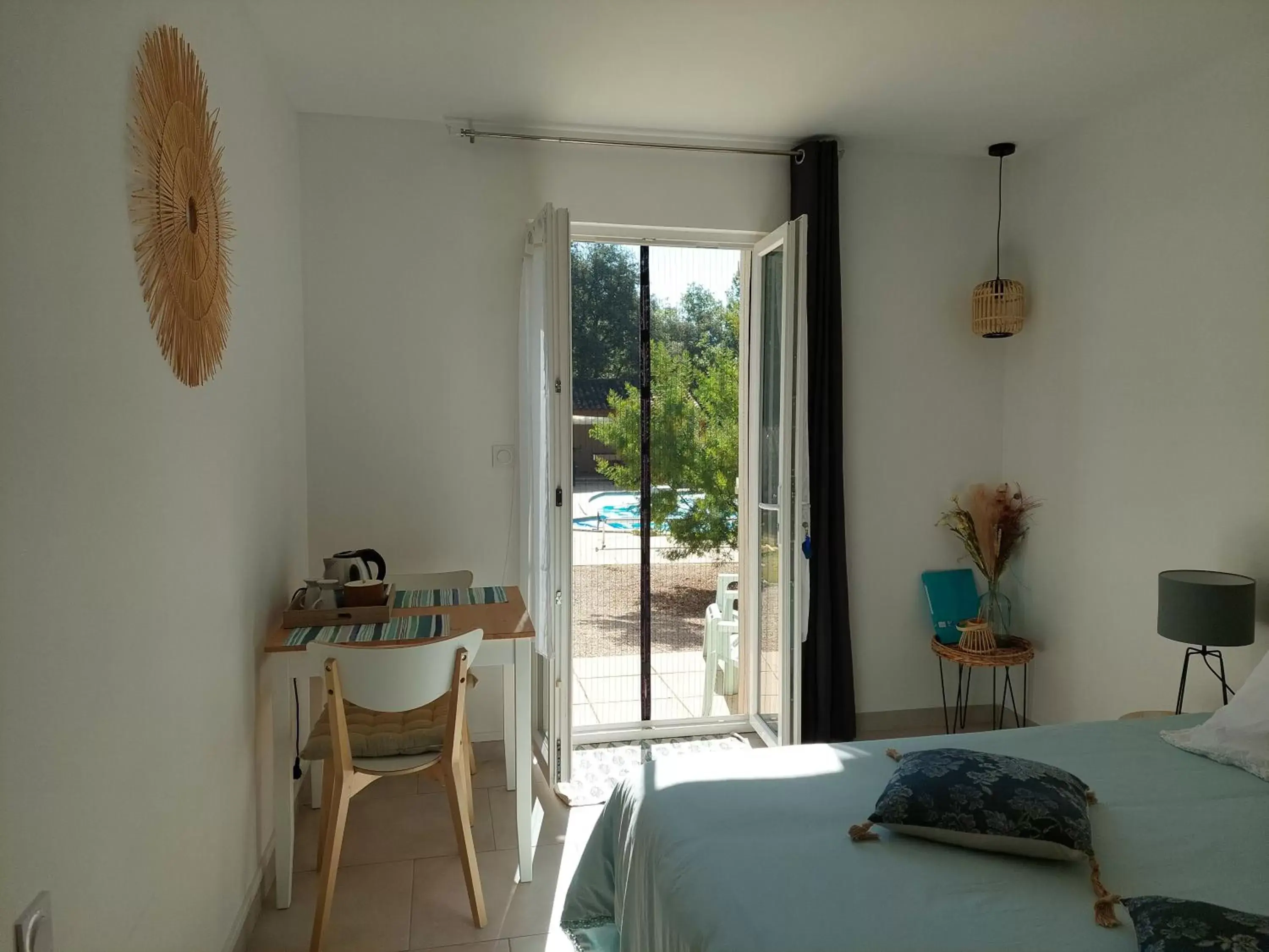 Balcony/Terrace in Maison d'Hôtes & Spa La Chêneraie-Provence Ventoux