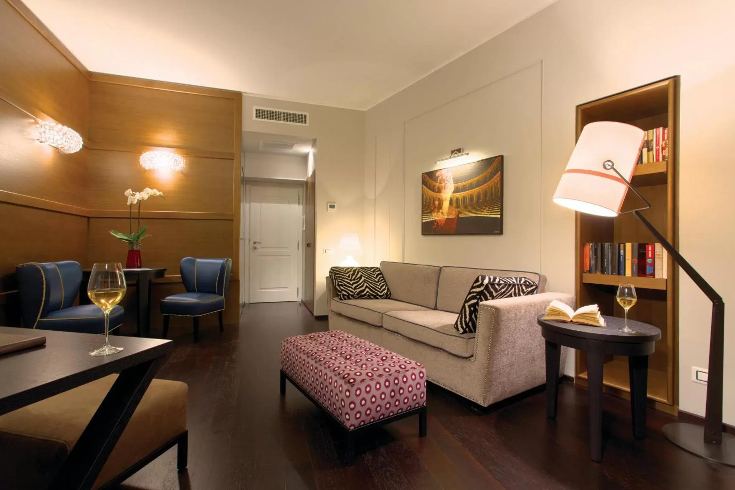 Living room, Seating Area in Stendhal Luxury Suites