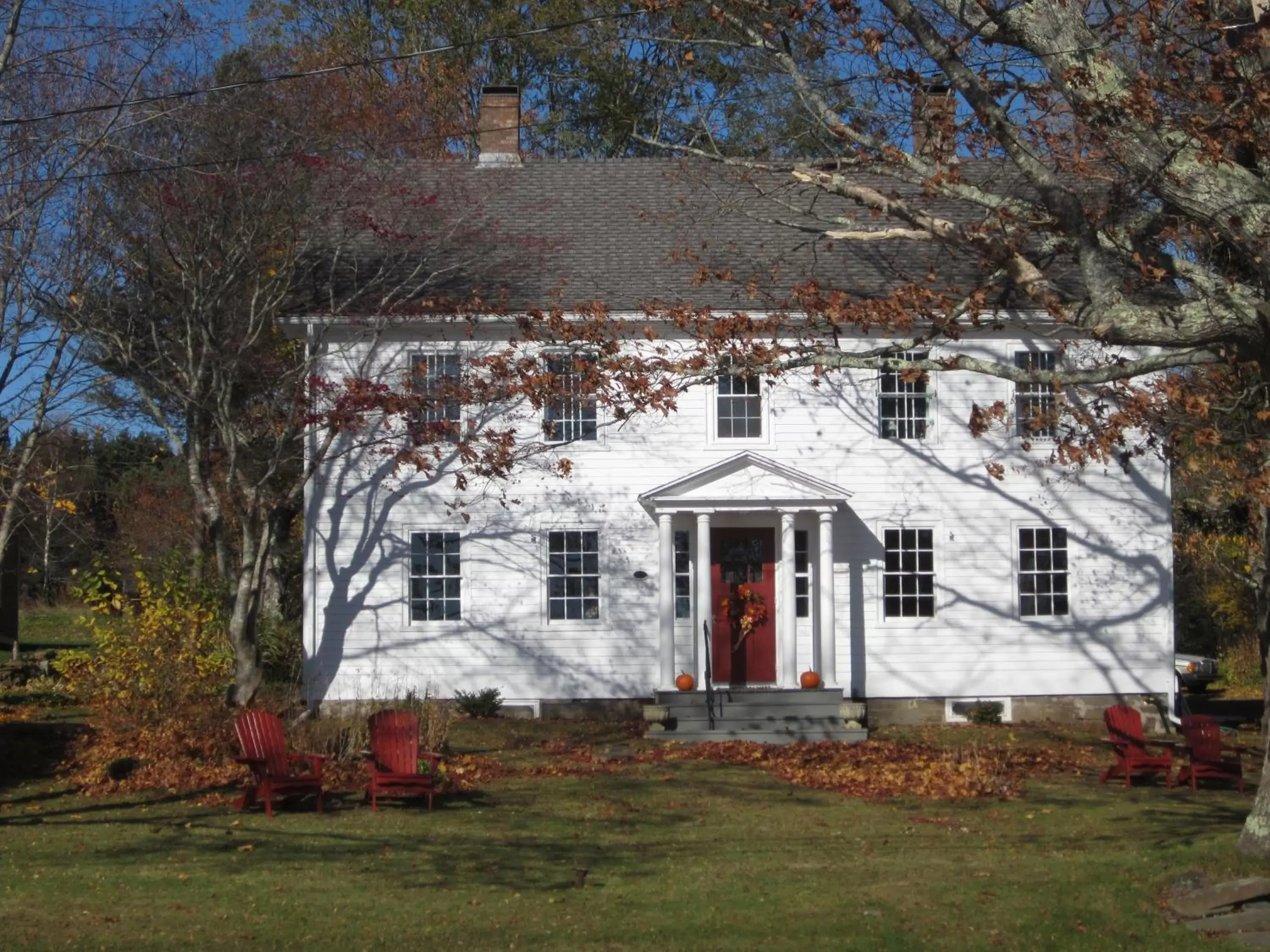 Facade/entrance, Property Building in Grand Oak Manor Bed and Breakfast