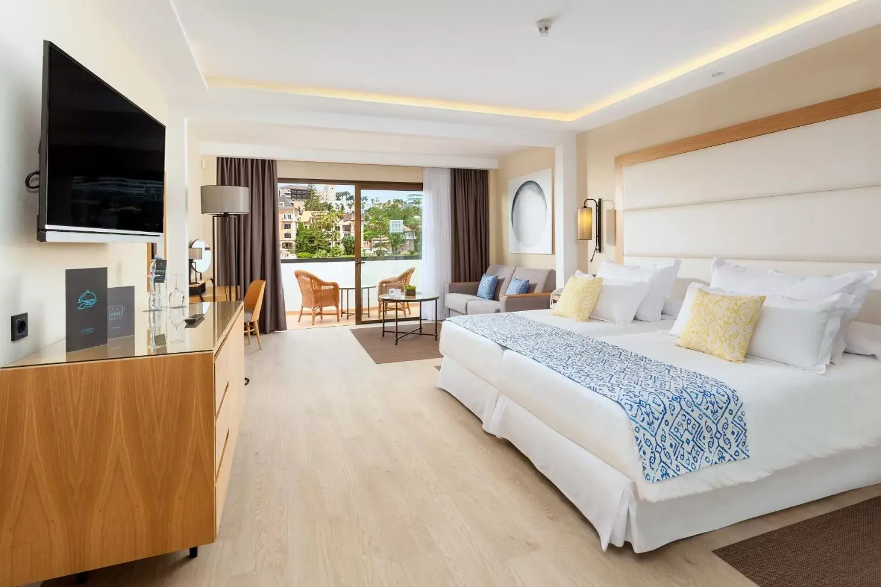 Bed in Gran Tacande Wellness & Relax Costa Adeje