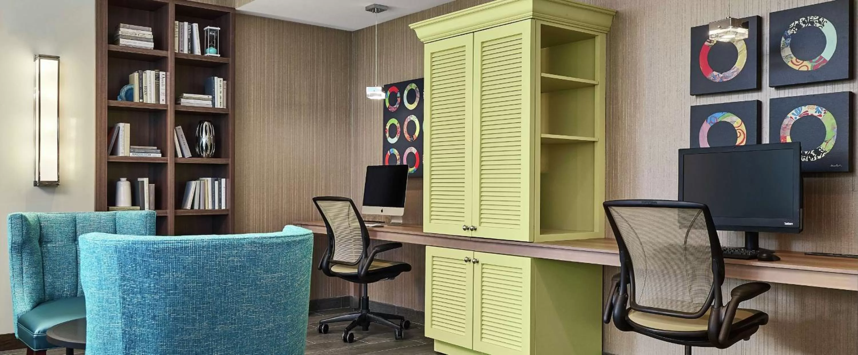 Business facilities in Home2 Suites By Hilton Chicago McCormick Place