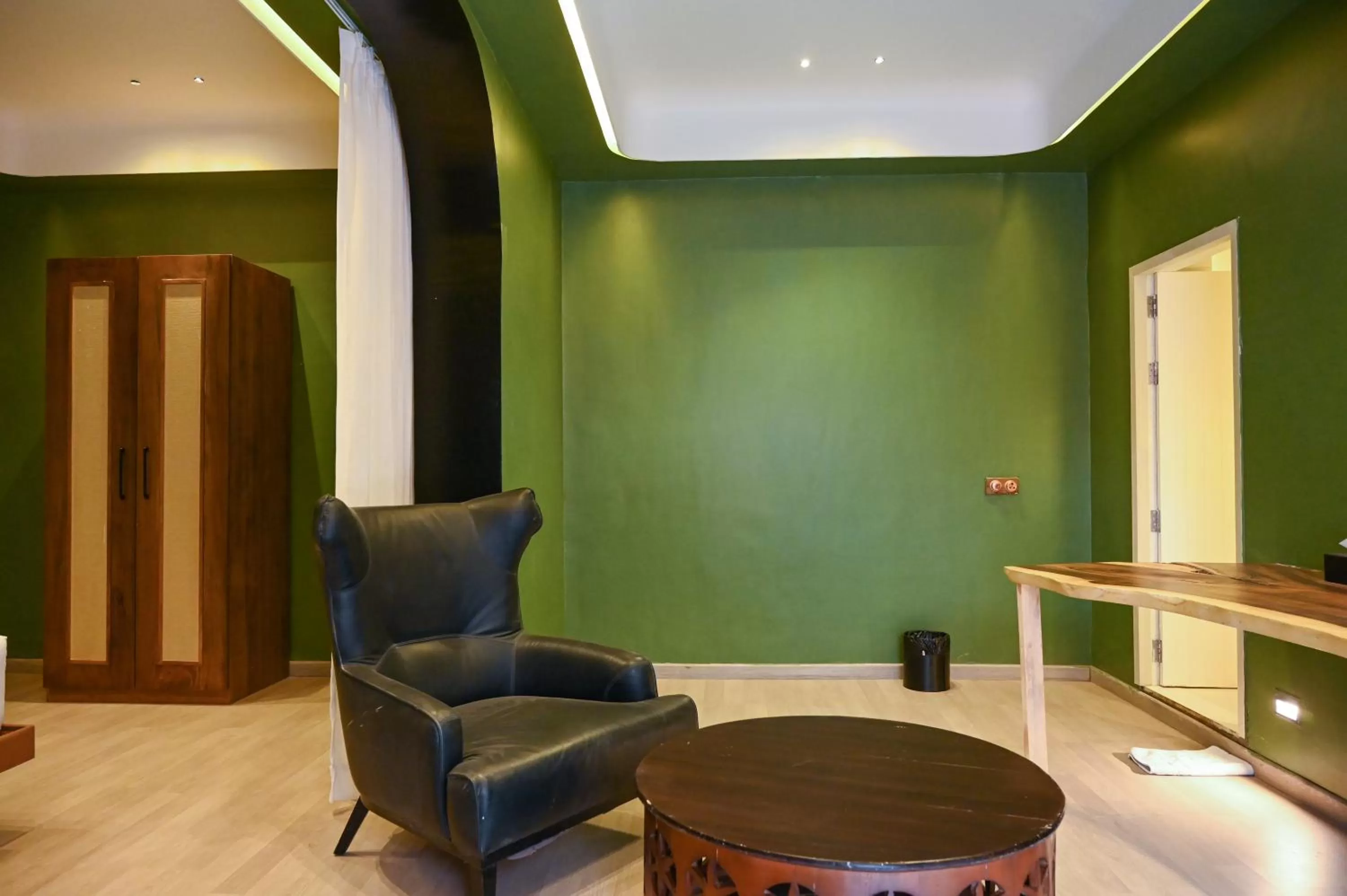 Living room in The Red Pier - My Downtown Hotels