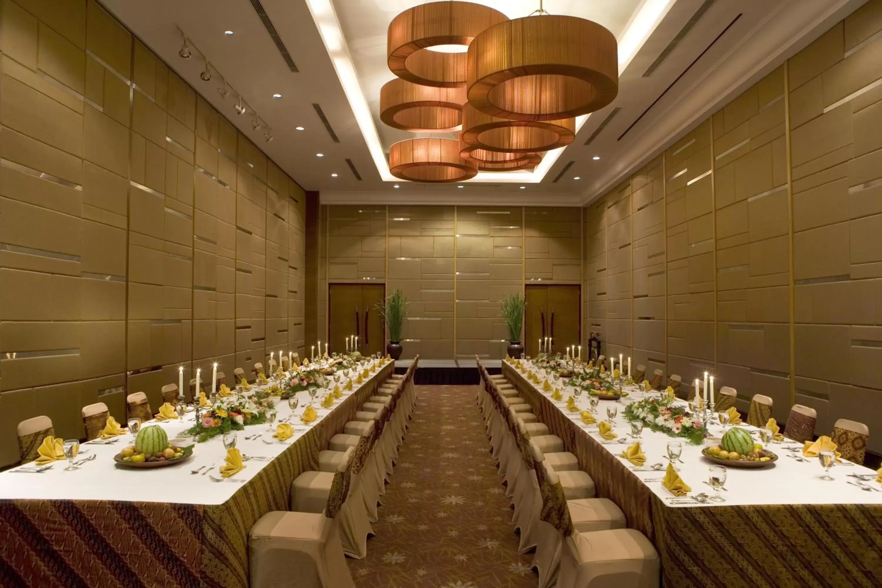 Banquet/Function facilities, Banquet Facilities in Hotel Santika Premiere Slipi Jakarta