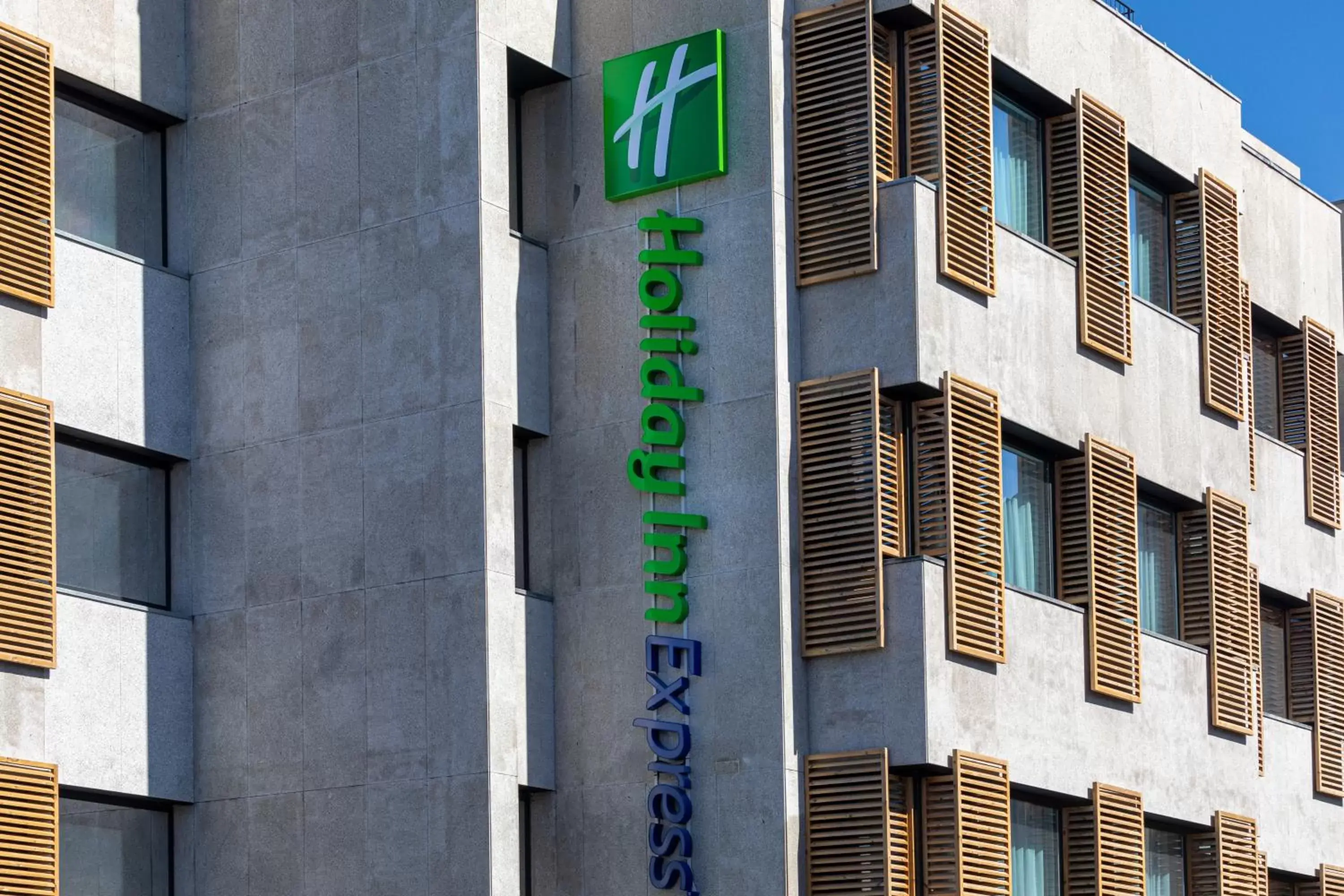 Property Building in Holiday Inn Express Porto City Centre, an IHG Hotel