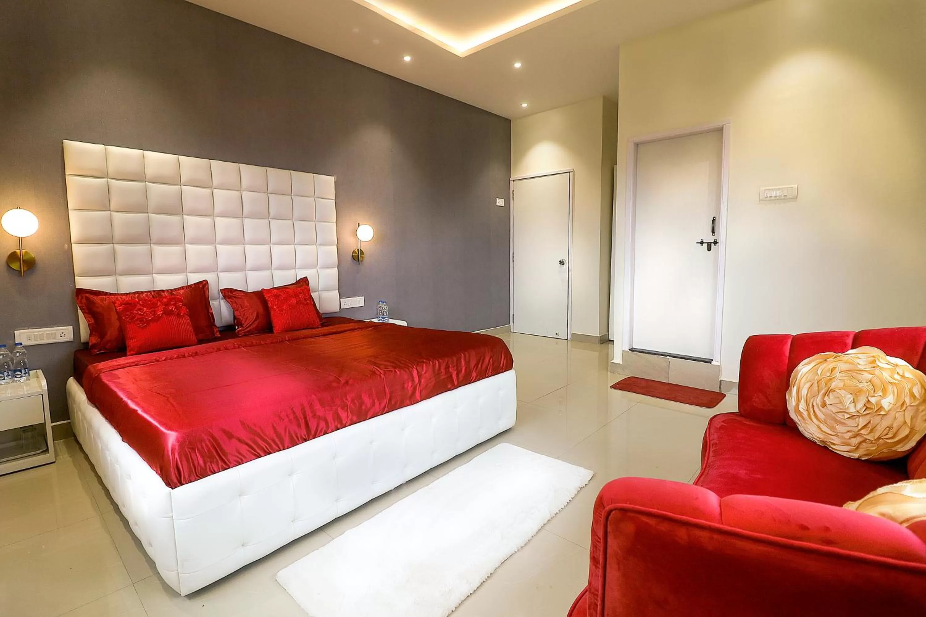 Bed in Hotel Greek Glory