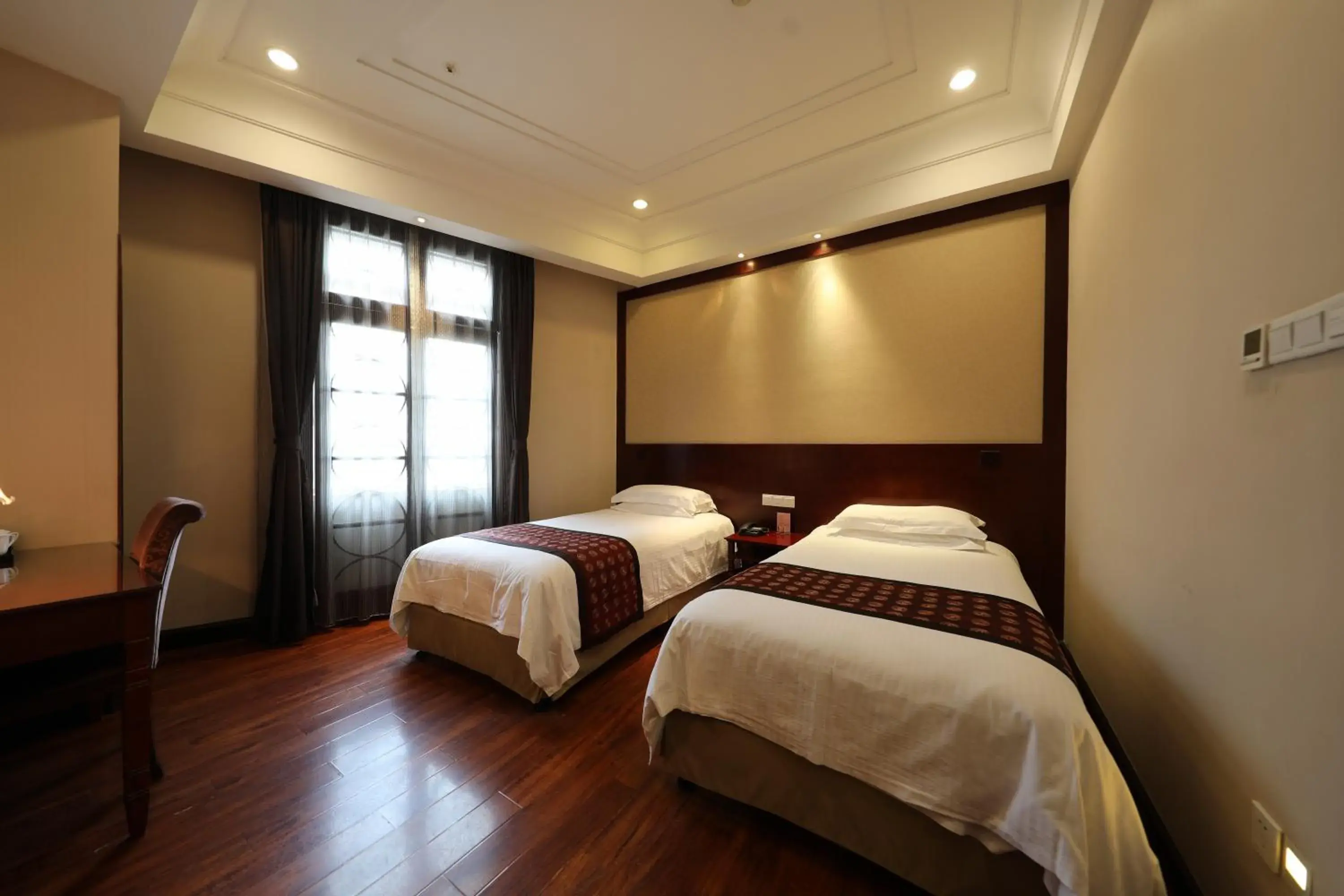 Photo of the whole room, Bed in Seventh Heaven Hotel