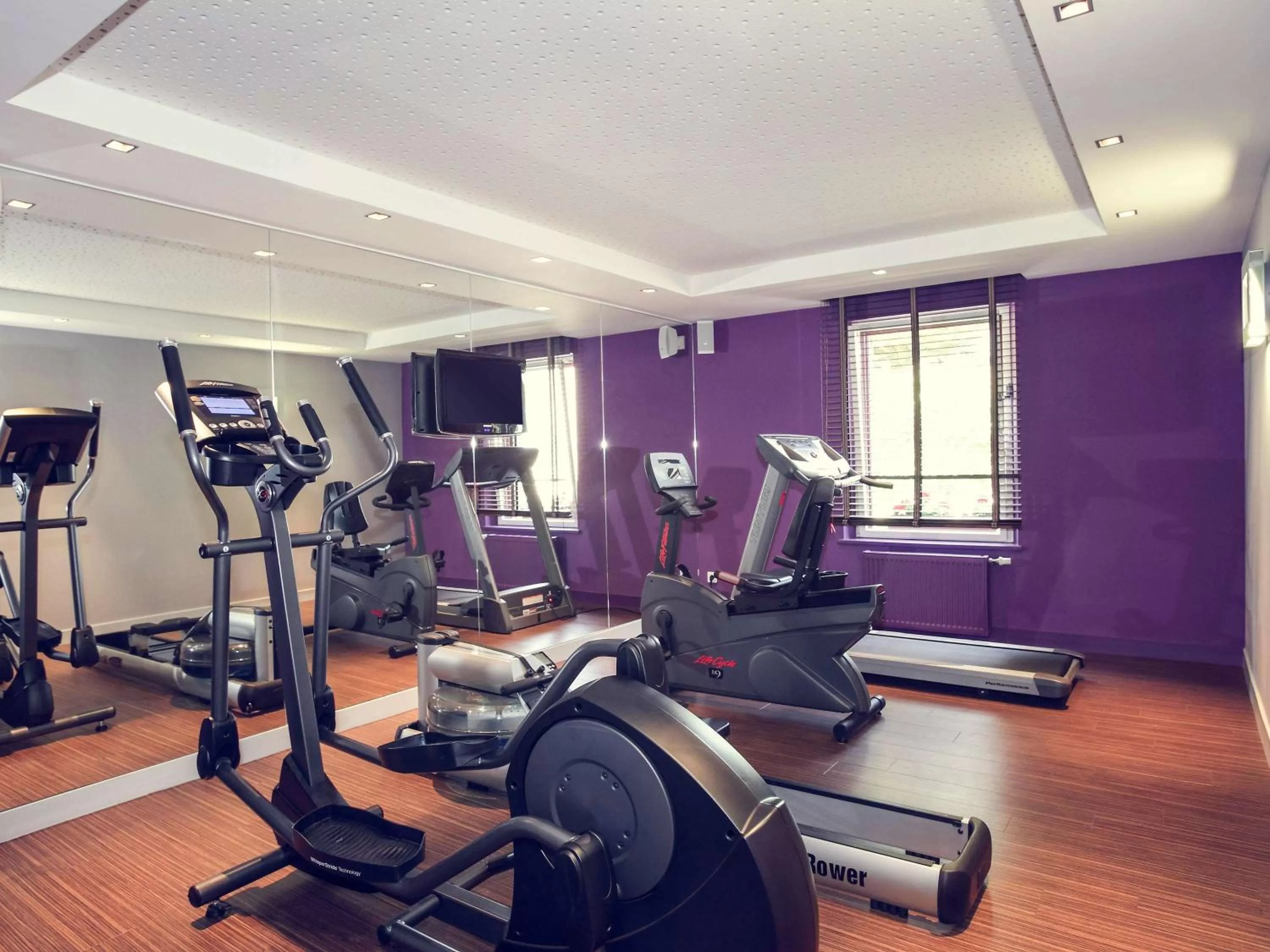 Fitness centre/facilities in Mercure Dinan Port Le Jerzual