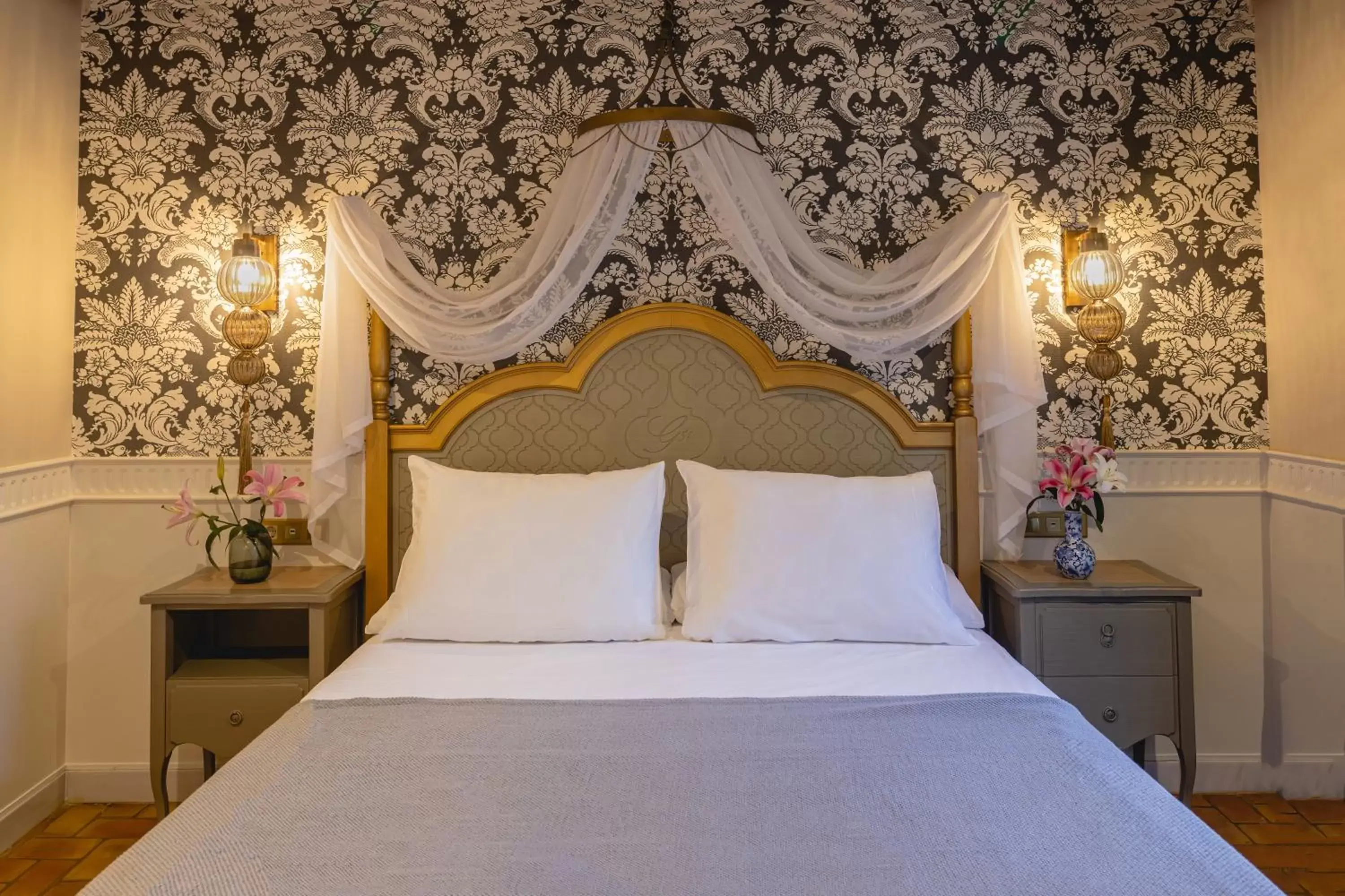 Bed in Hotel Gravina 51