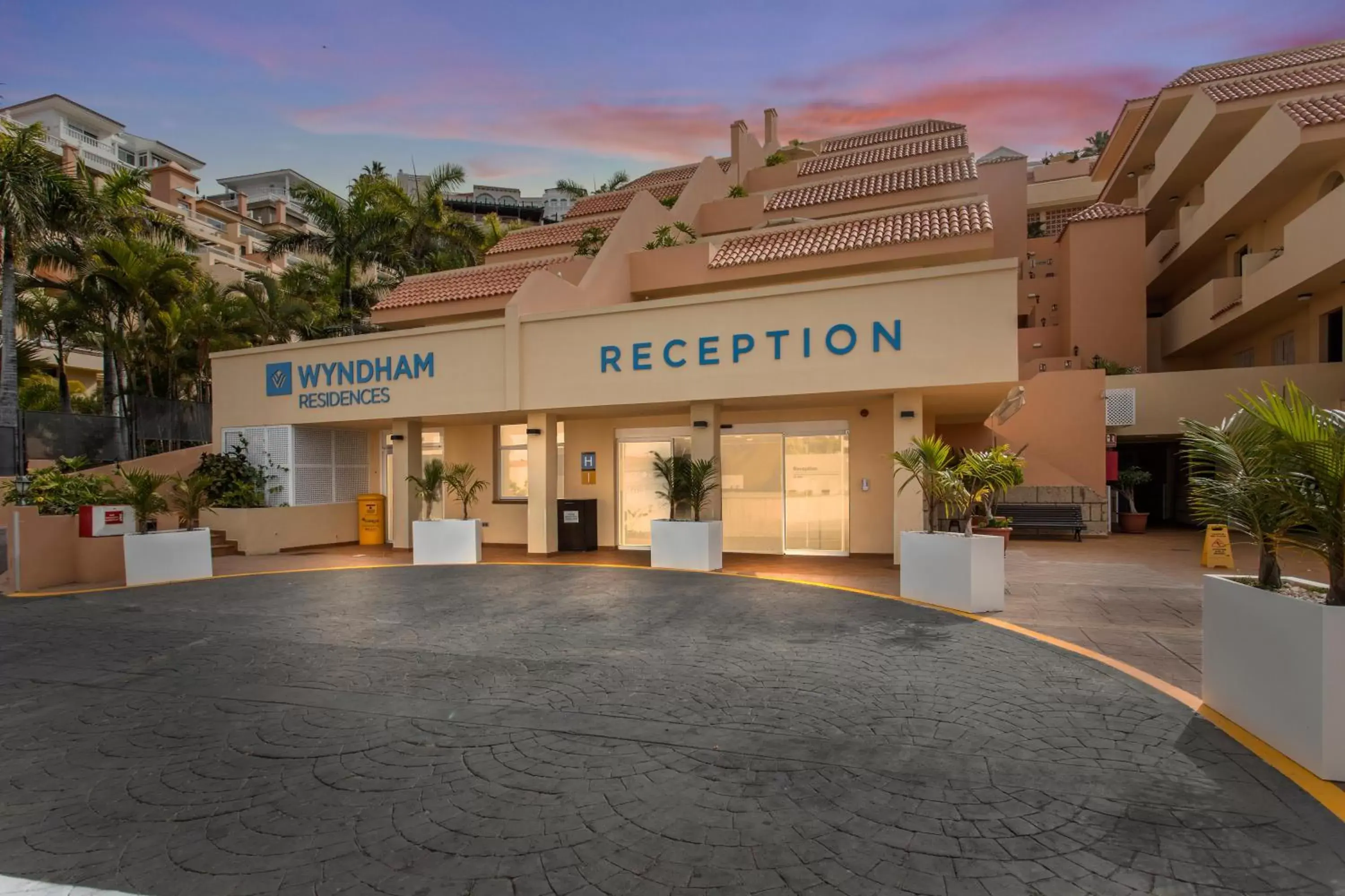 Lobby or reception, Property Building in Wyndham Residences Costa Adeje