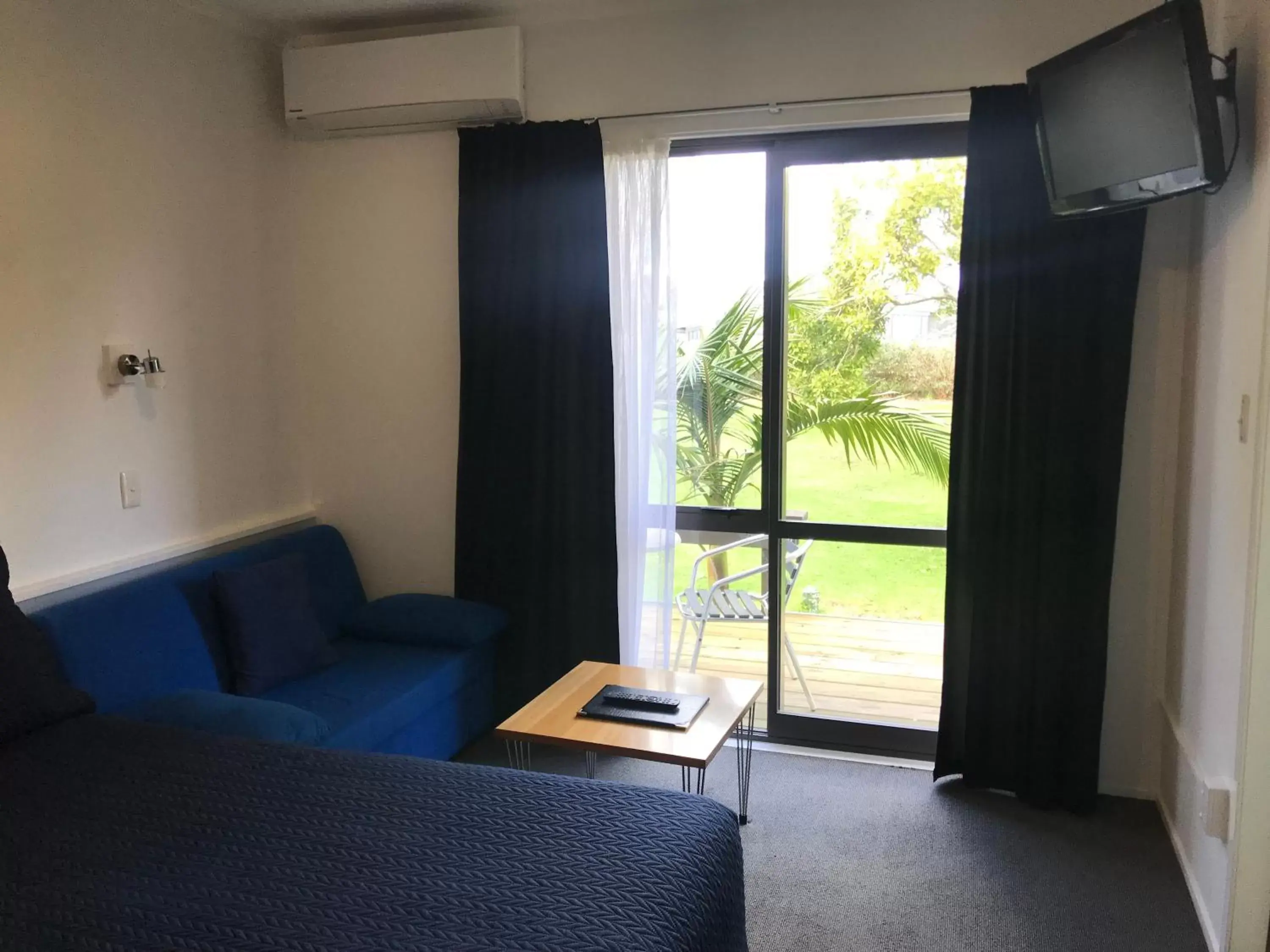 TV and multimedia, Seating Area in Aotearoa Lodge