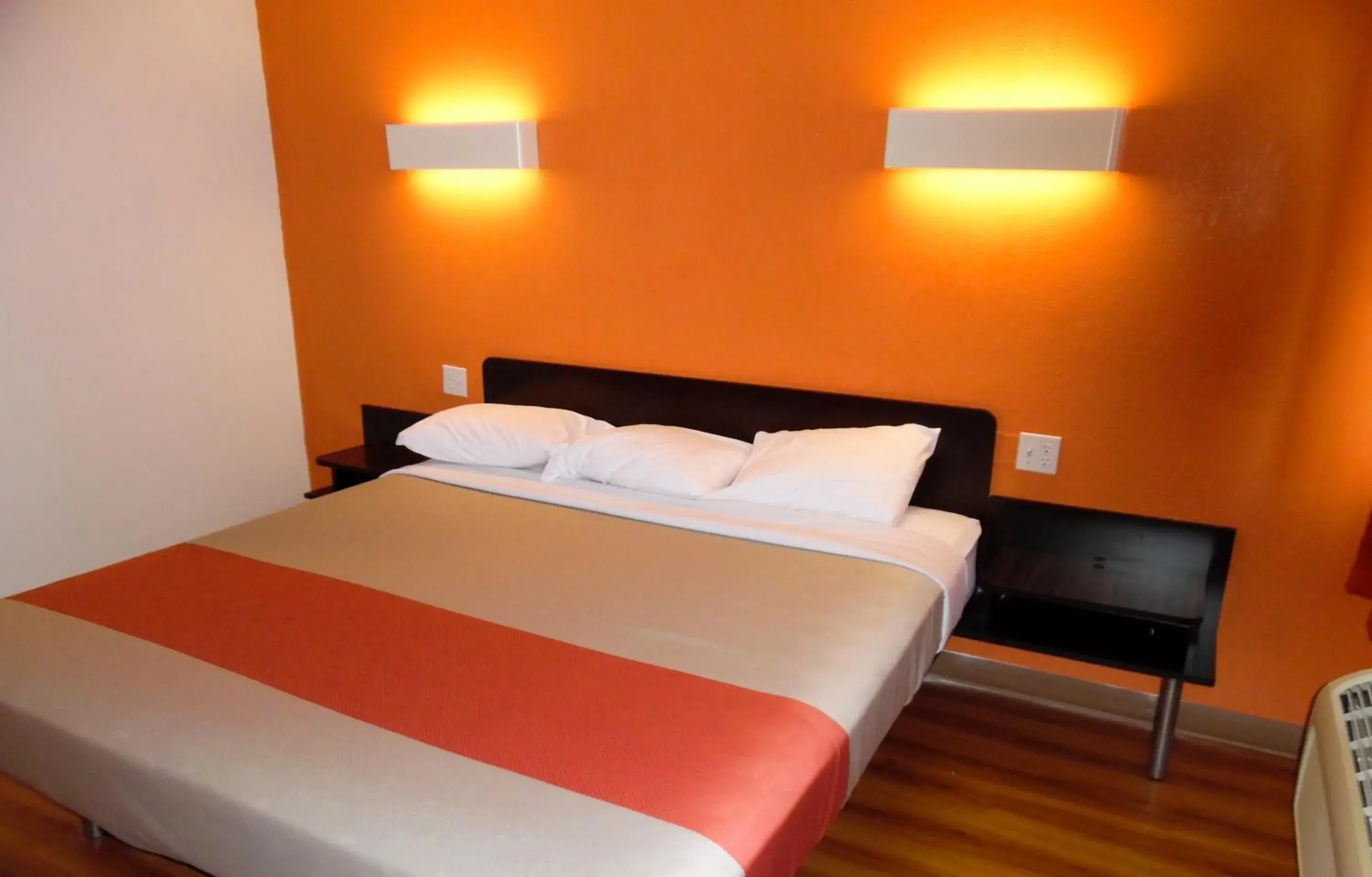 Bedroom, Bed in Motel 6-Amarillo, TX Bedroom, Bed in Motel 6-Amarillo, TX