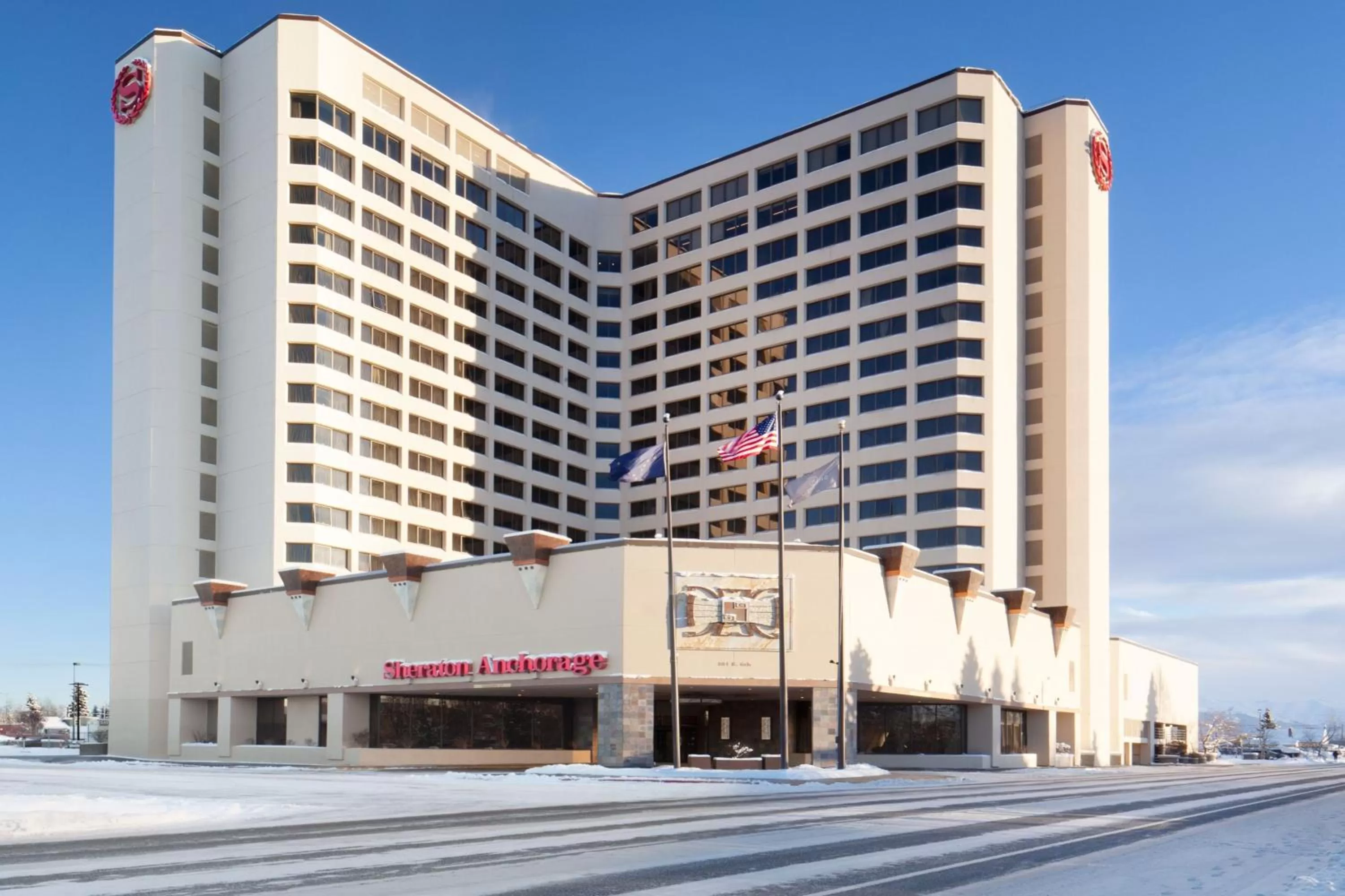Property building in Sheraton Anchorage Hotel