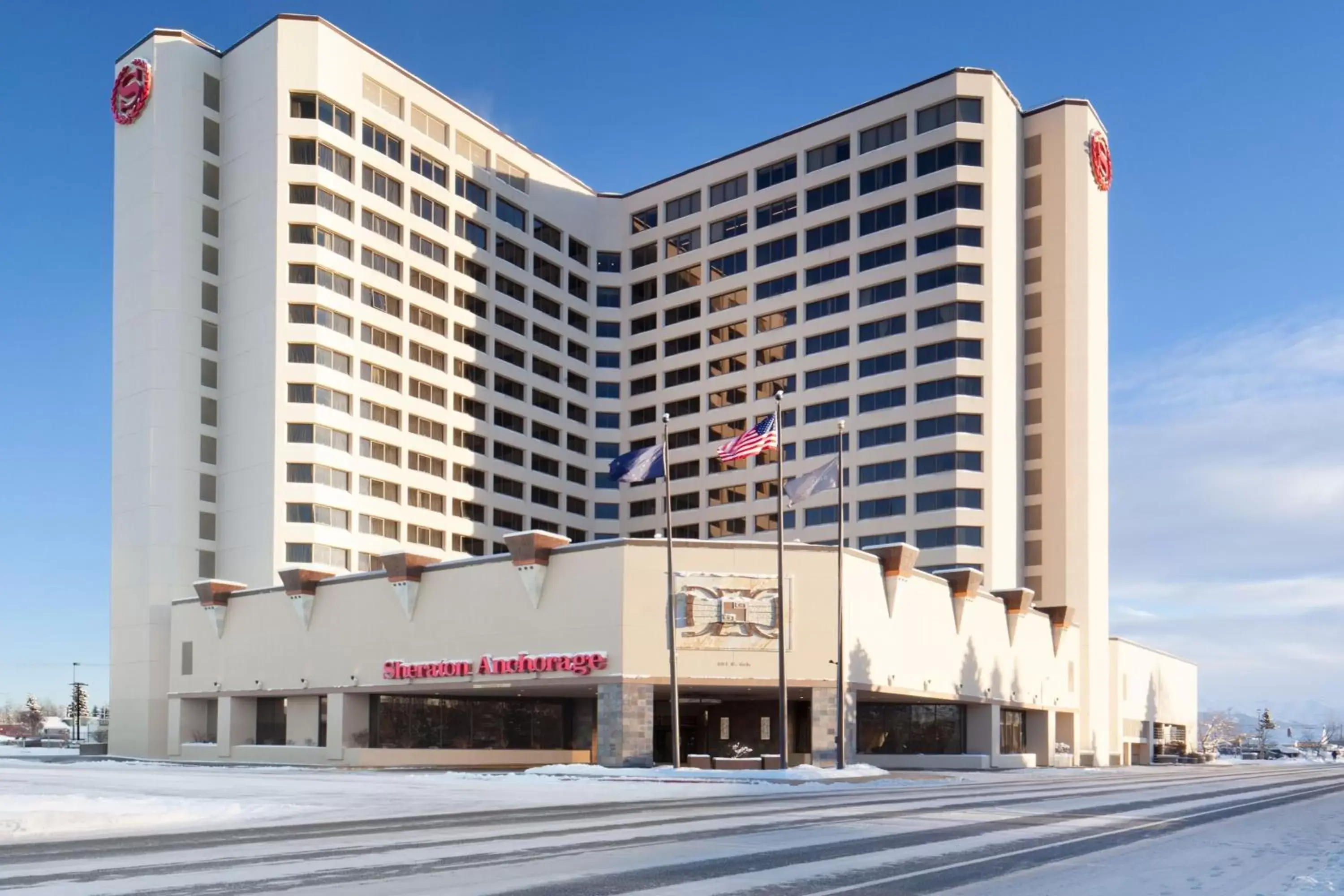 Property Building in Sheraton Anchorage Hotel