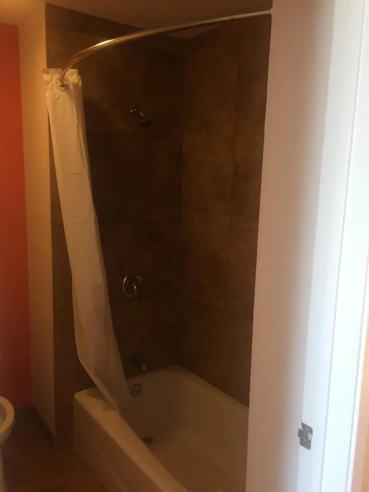 Shower, Bathroom in Motel 6 Lost Hills / Buttonwillow Racetrack
