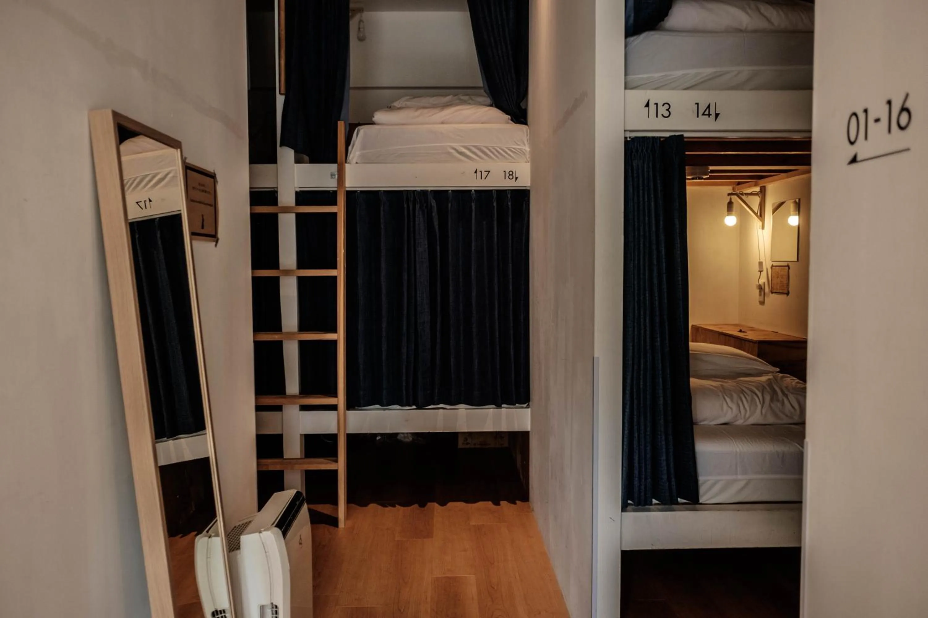 Photo of the whole room, Bed in Blue Hour Kanazawa