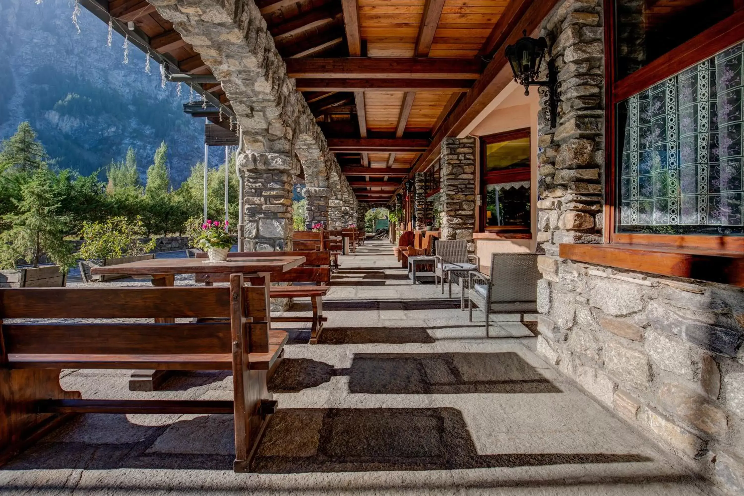 Property building in iH Hotels Courmayeur Mont Blanc