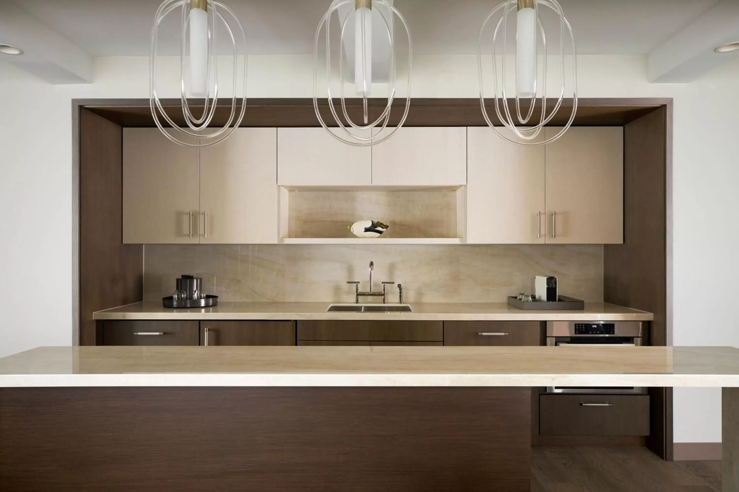 Kitchen or kitchenette, Kitchen/Kitchenette in VEA Newport Beach, a Marriott Resort & Spa