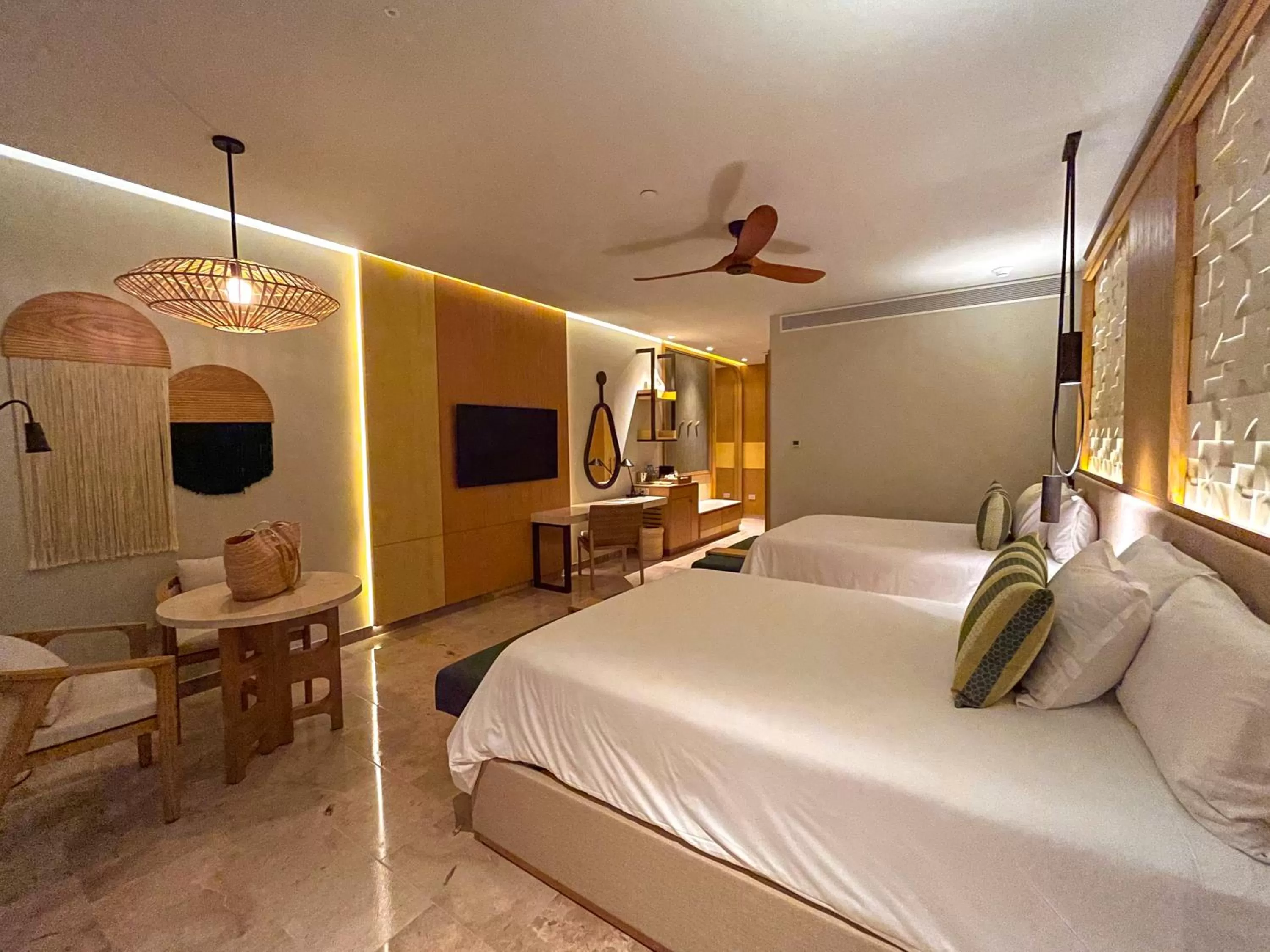 Photo of the whole room, Bed in Haven Riviera Cancun - All Inclusive - Adults Only
