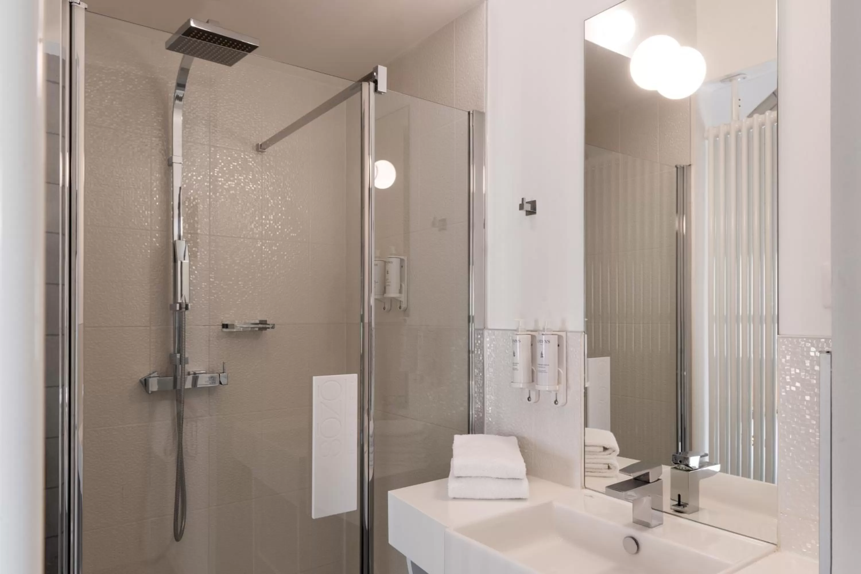 Bathroom in SOZO Hotel