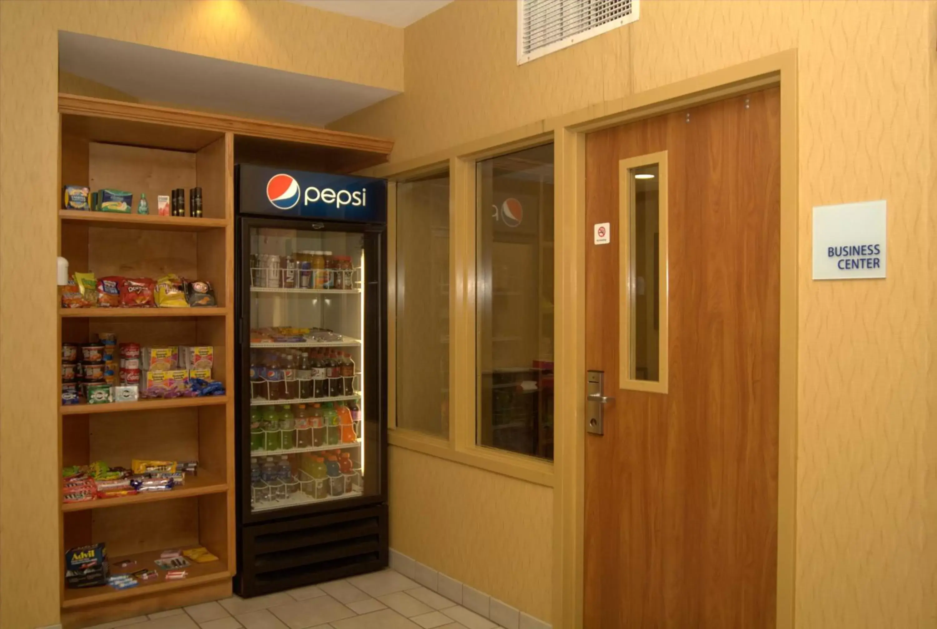 Business facilities in Days Inn by Wyndham Tulsa Central