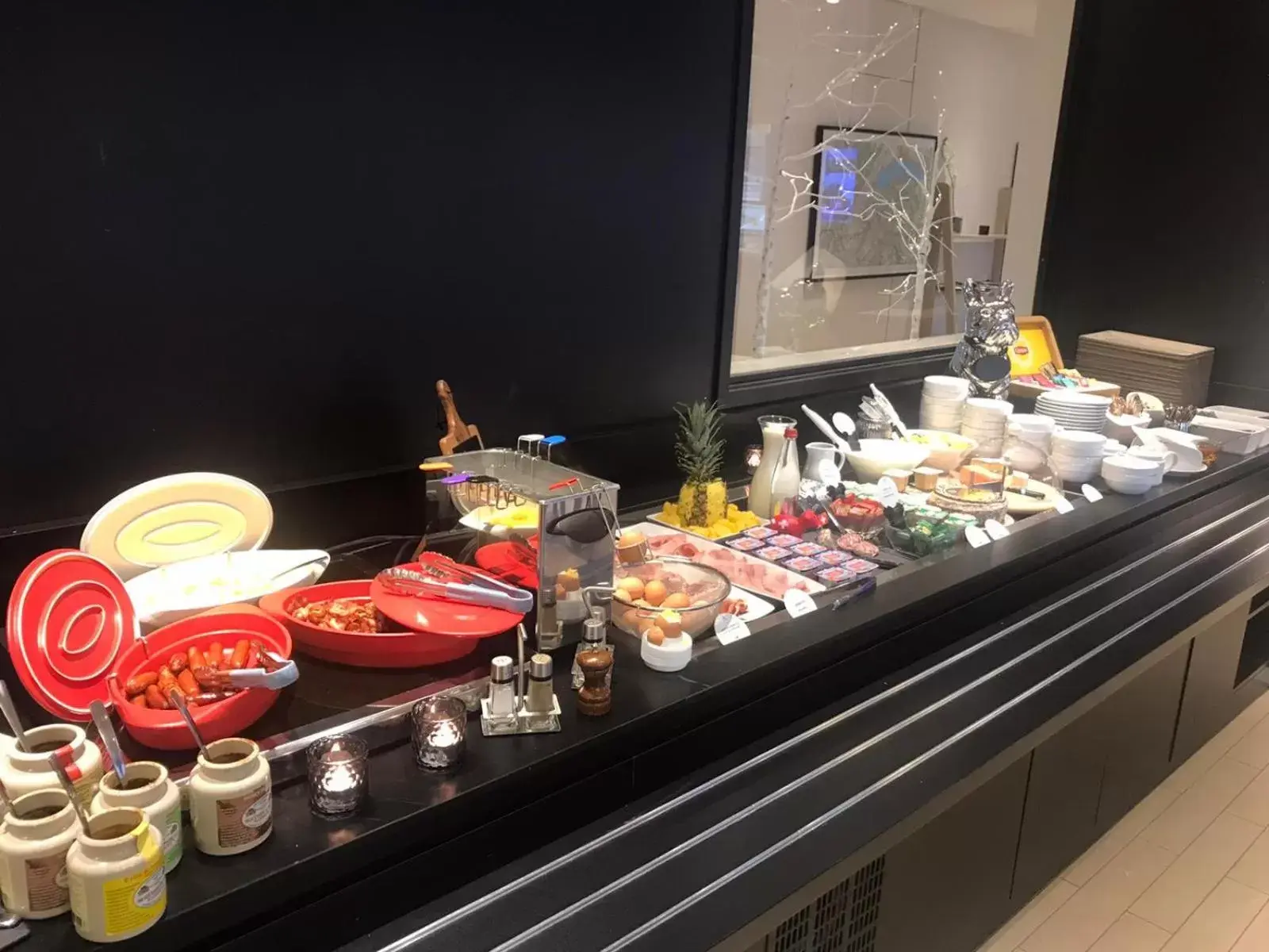 Continental breakfast, Food in Campanile Annemasse Gare– Genève