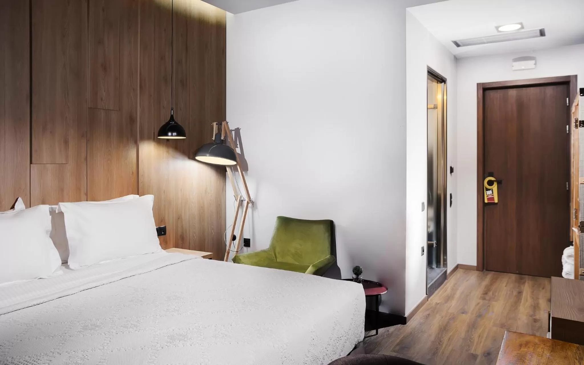 Bed in 360Degrees Pop Art Hotel