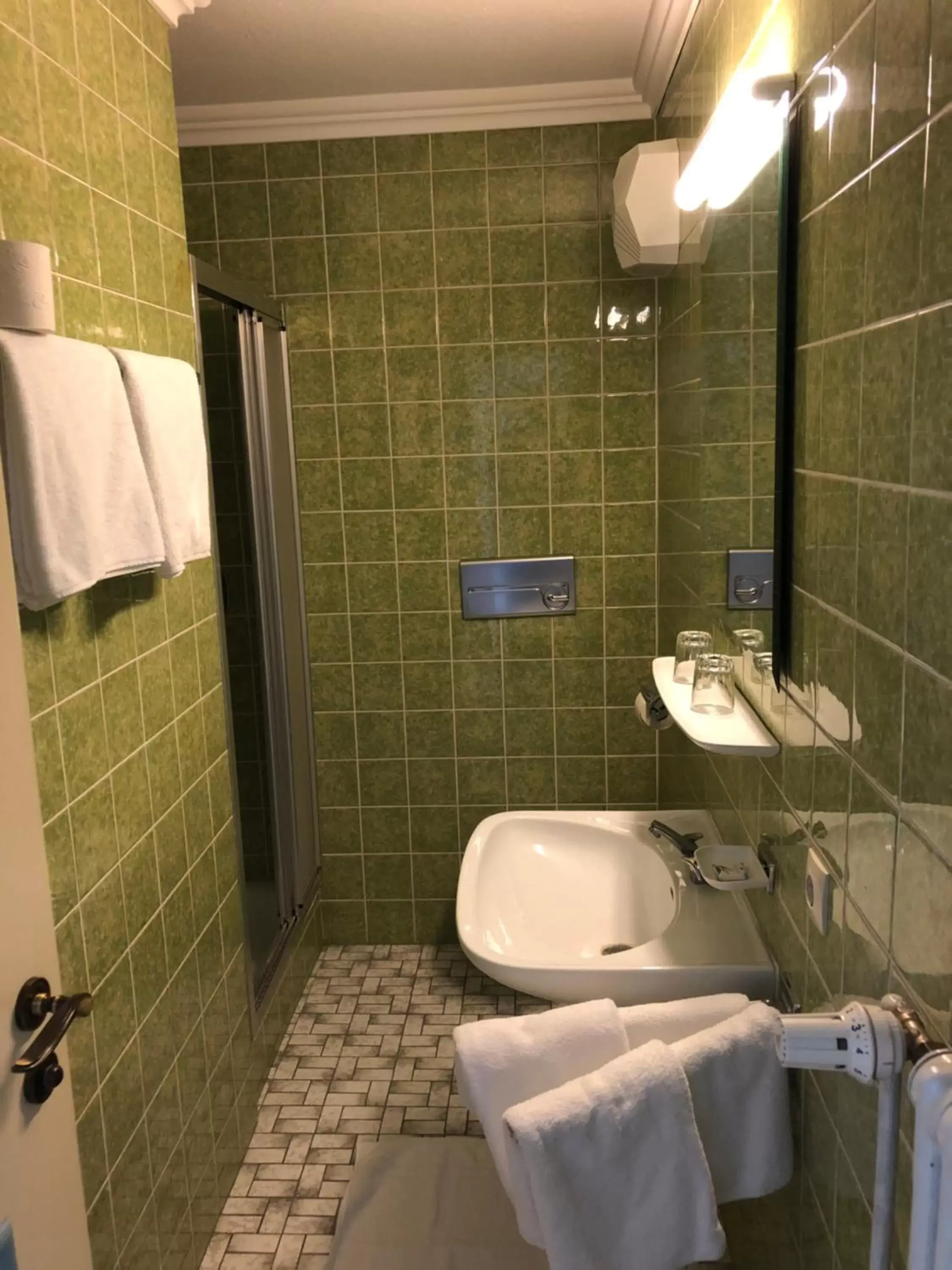 Standard Twin Room in Hotel Pflieger Standard Twin Room in Hotel Pflieger