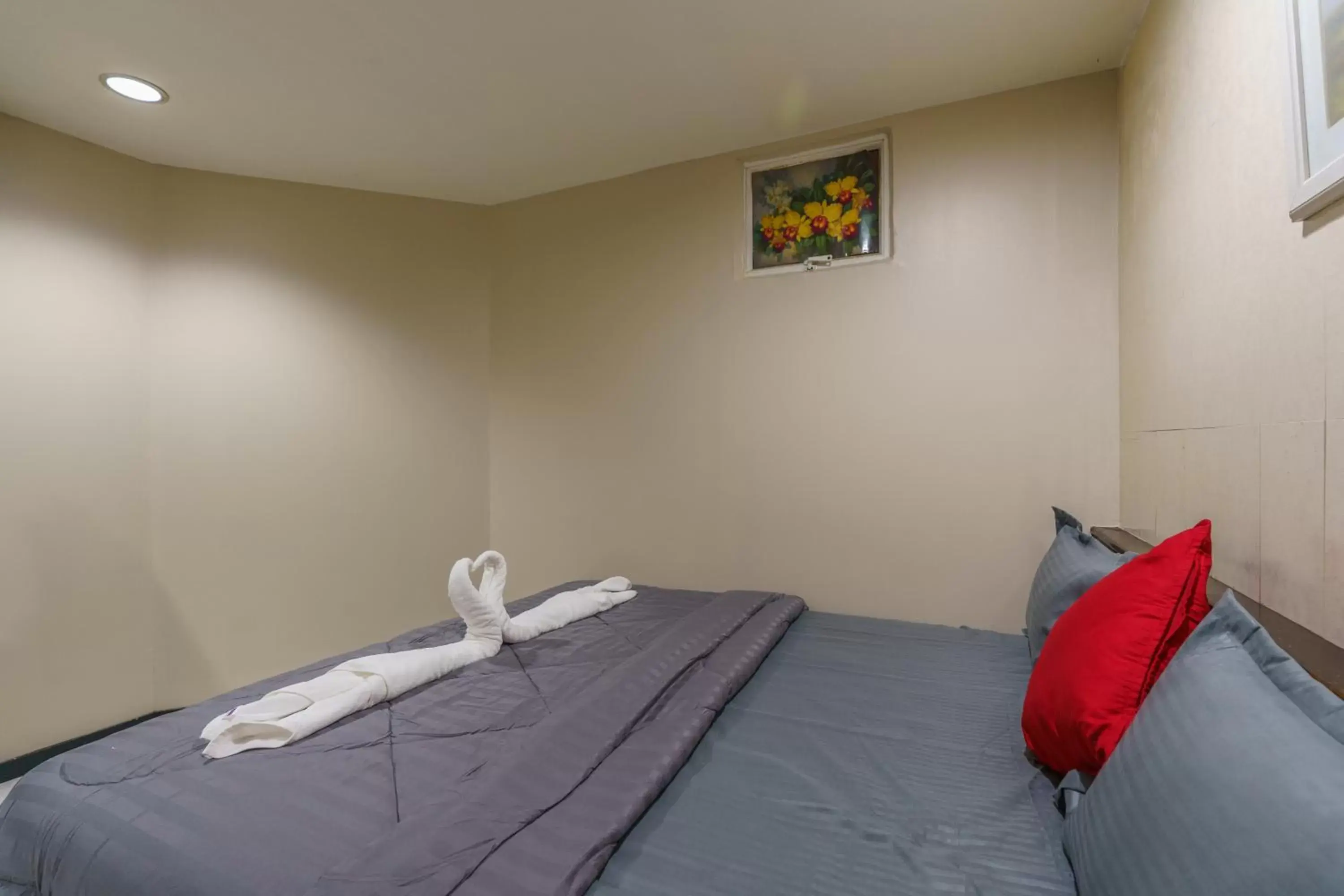 Bed in CheQinn Bed Sukhumvit 4 Nana Plaza Bed in CheQinn Bed Sukhumvit 4 Nana Plaza