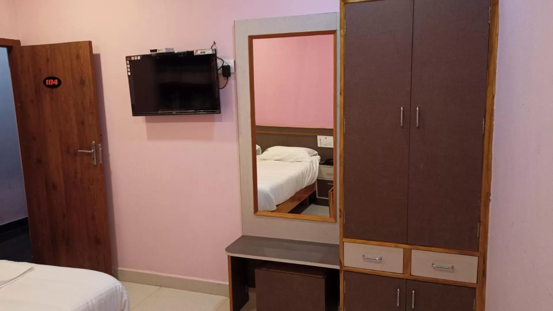 TV/Entertainment Center in Aarthi Residency