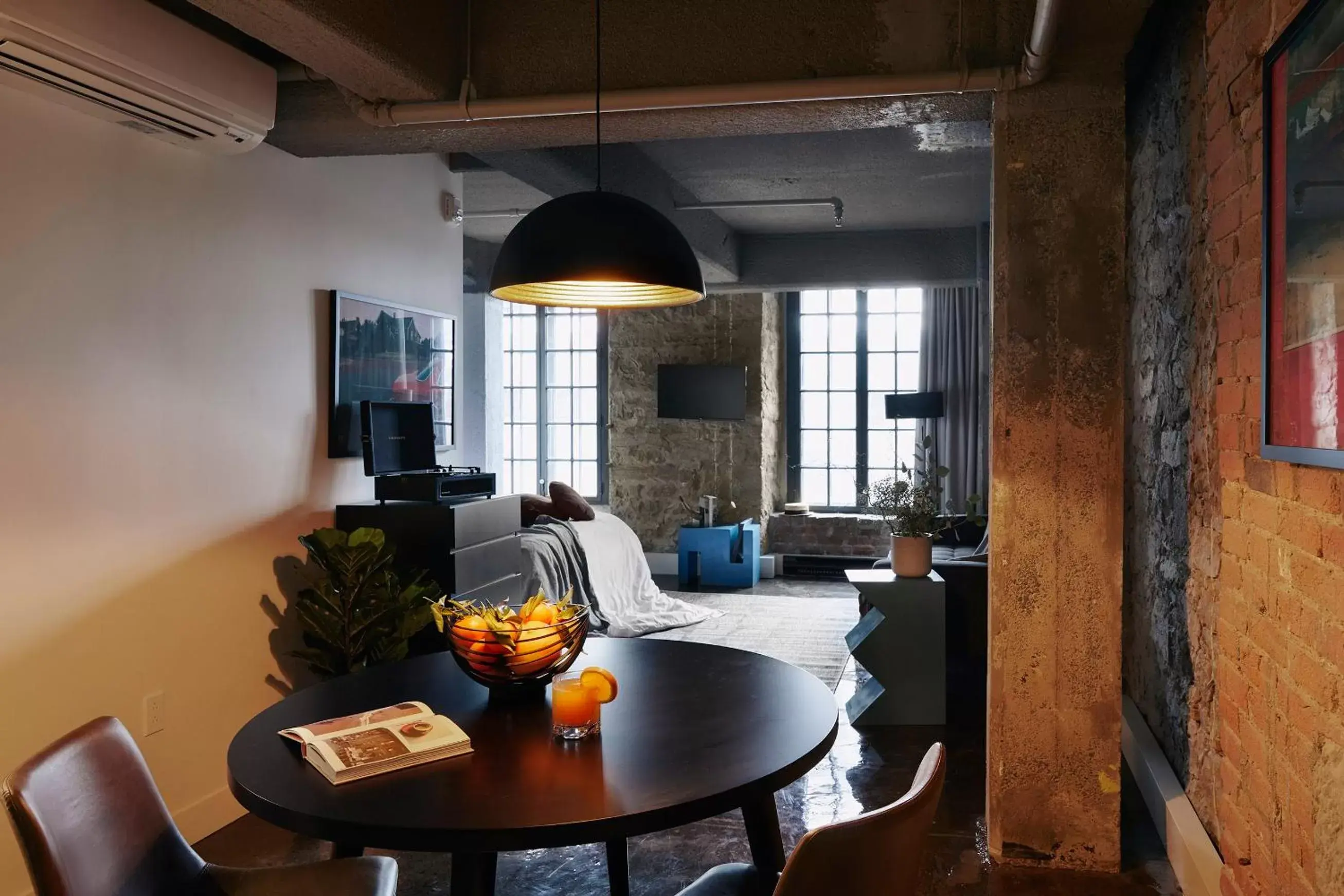 Dining Area in Maison Sainte-Thérèse By Maisons & co