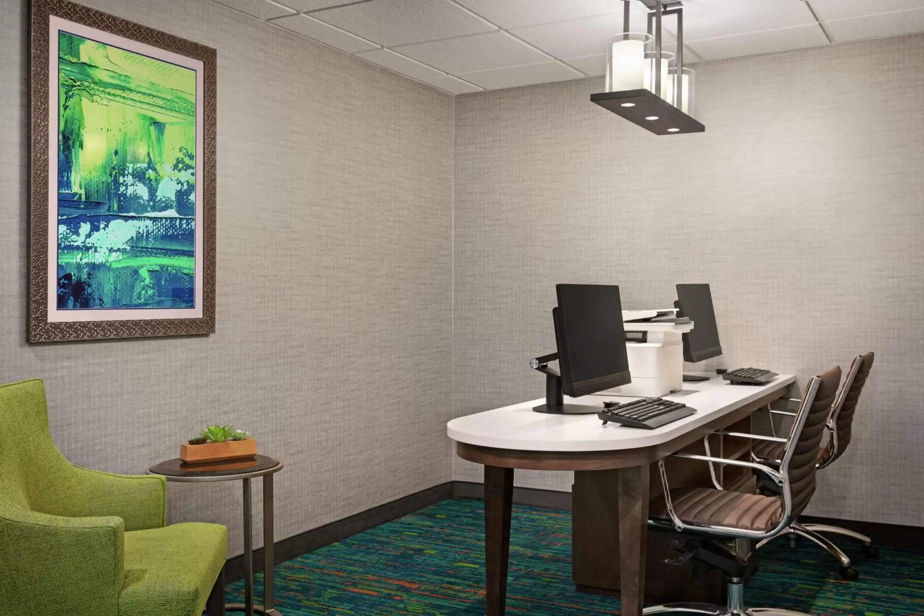 Business facilities, TV/Entertainment Center in Homewood Suites by Hilton Fort Myers