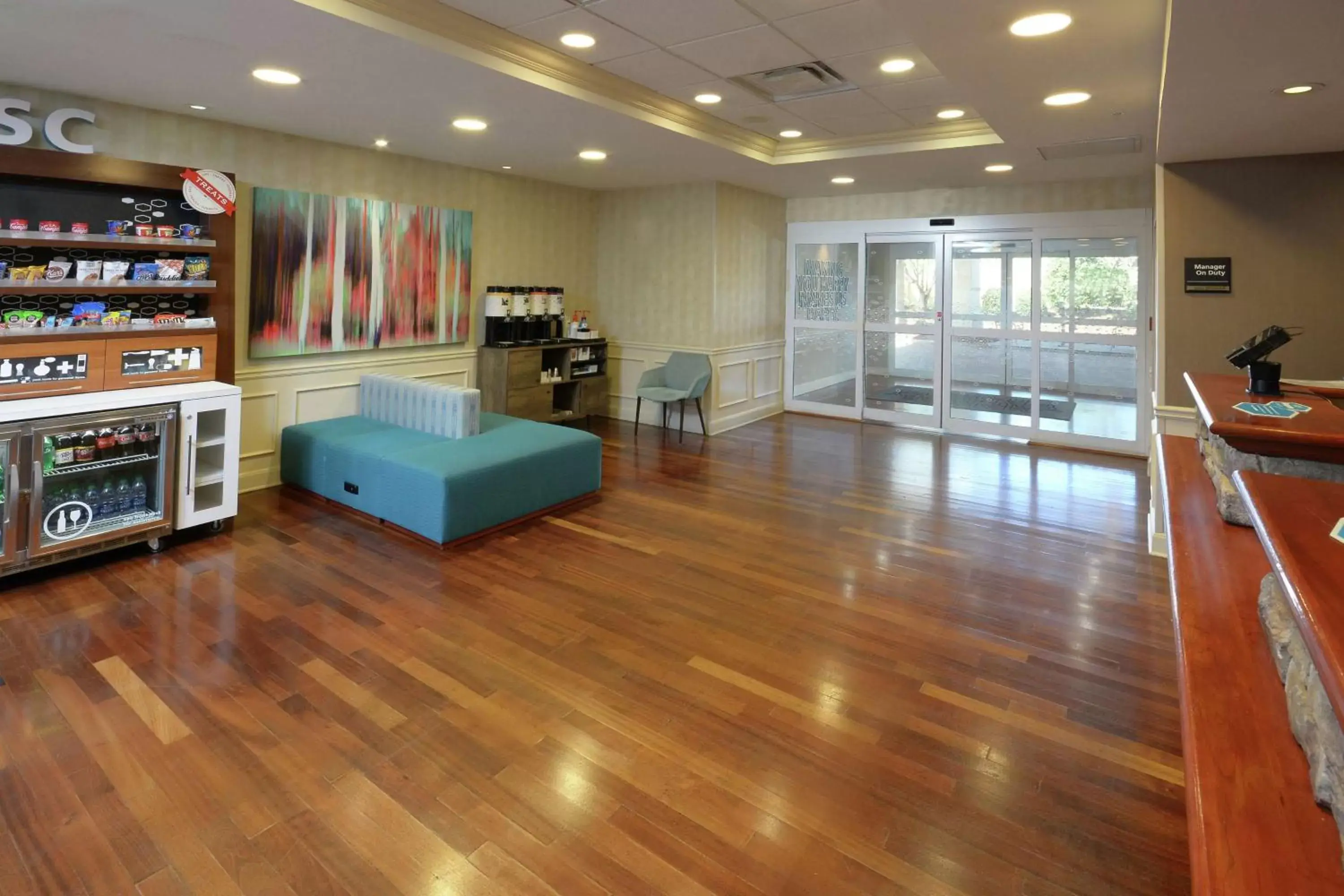 Lobby or reception in Hampton Inn & Suites Clinton