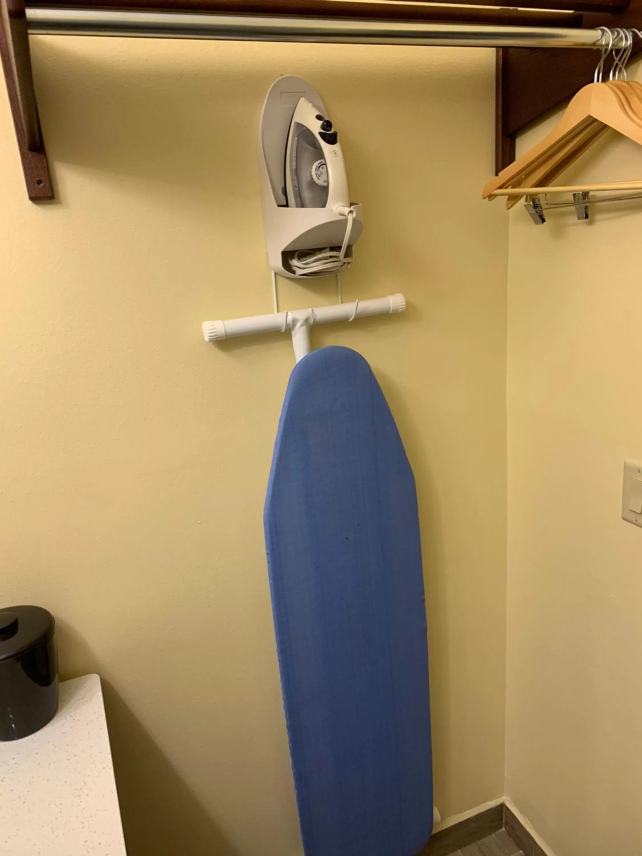 HomeStay Inn & Suites Edinburg